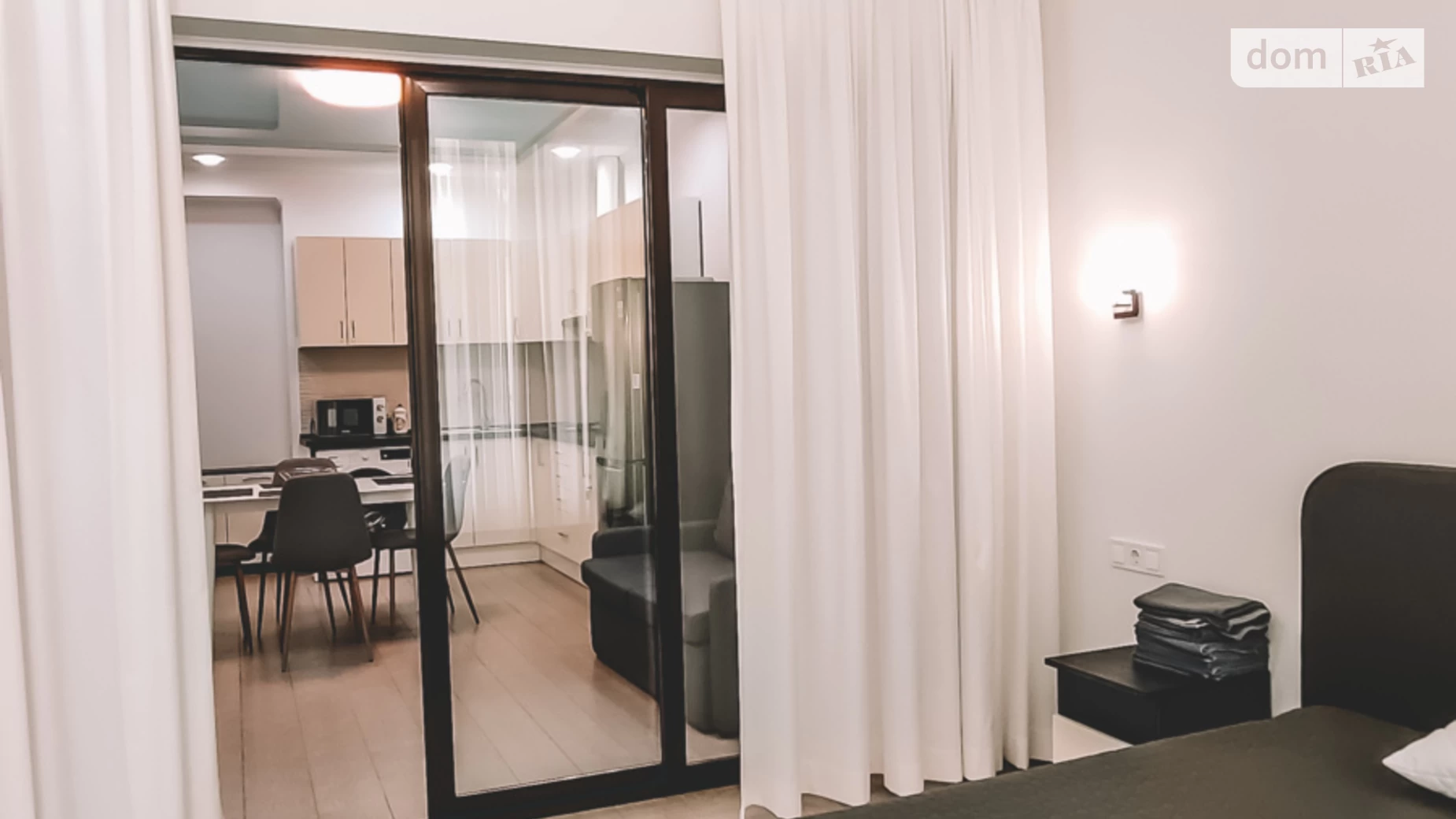 Продается 1-комнатная квартира 48.3 кв. м в Одессе, Фонтанская дор. - фото 3
