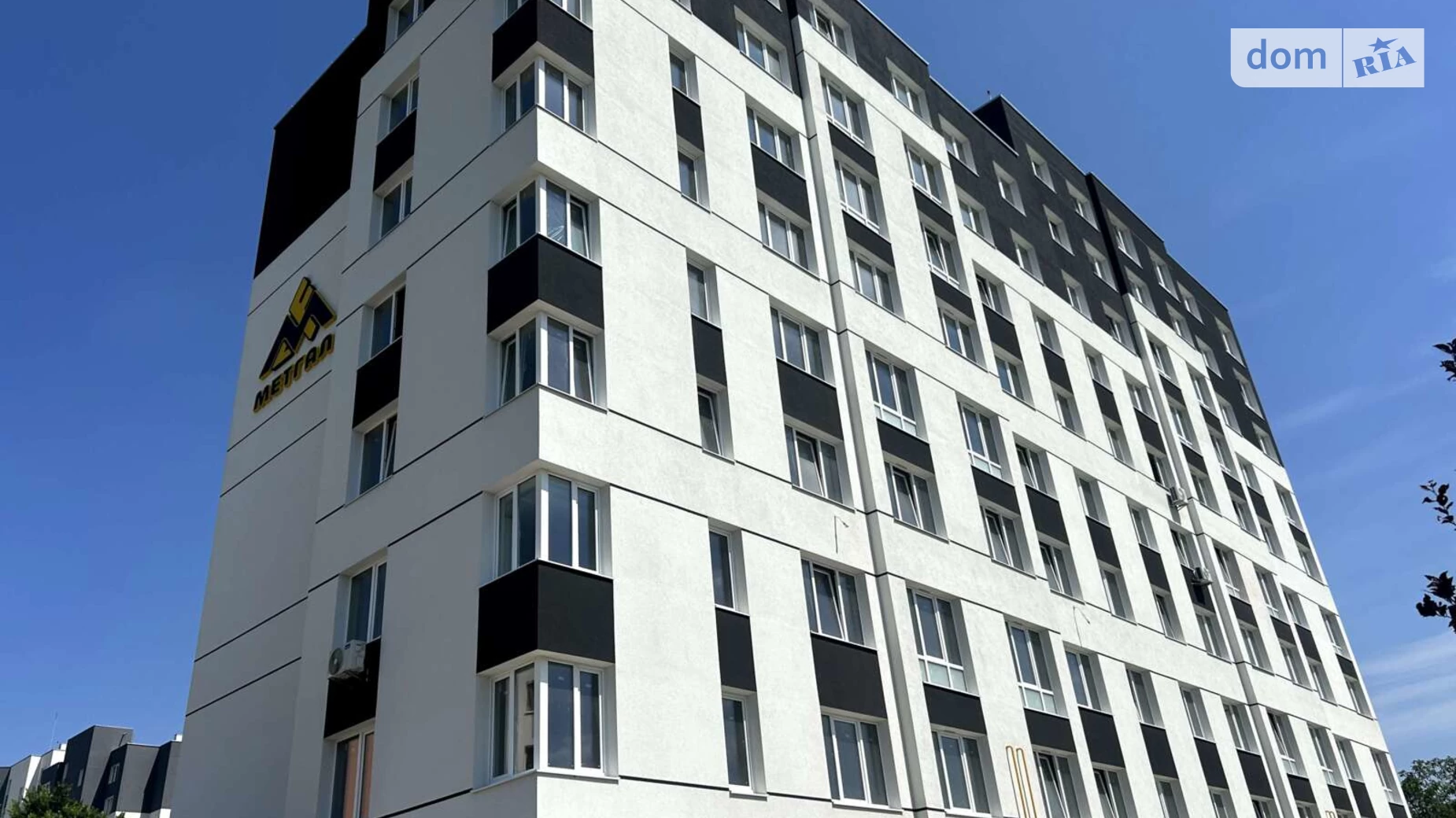 Продается 2-комнатная квартира 62 кв. м в Львове, ул. Миклеша Карла, 19 - фото 2