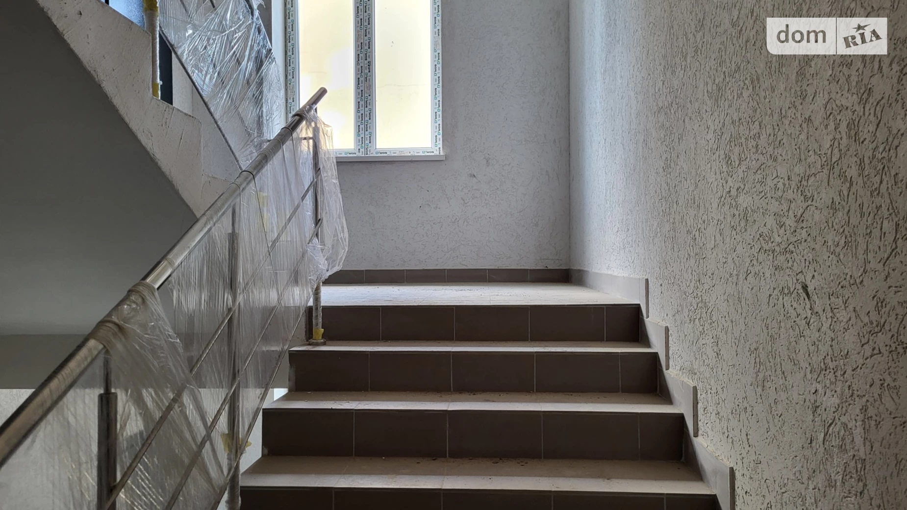 Продается 1-комнатная квартира 43 кв. м в Виннице, ул. Васильковая, 4В - фото 3