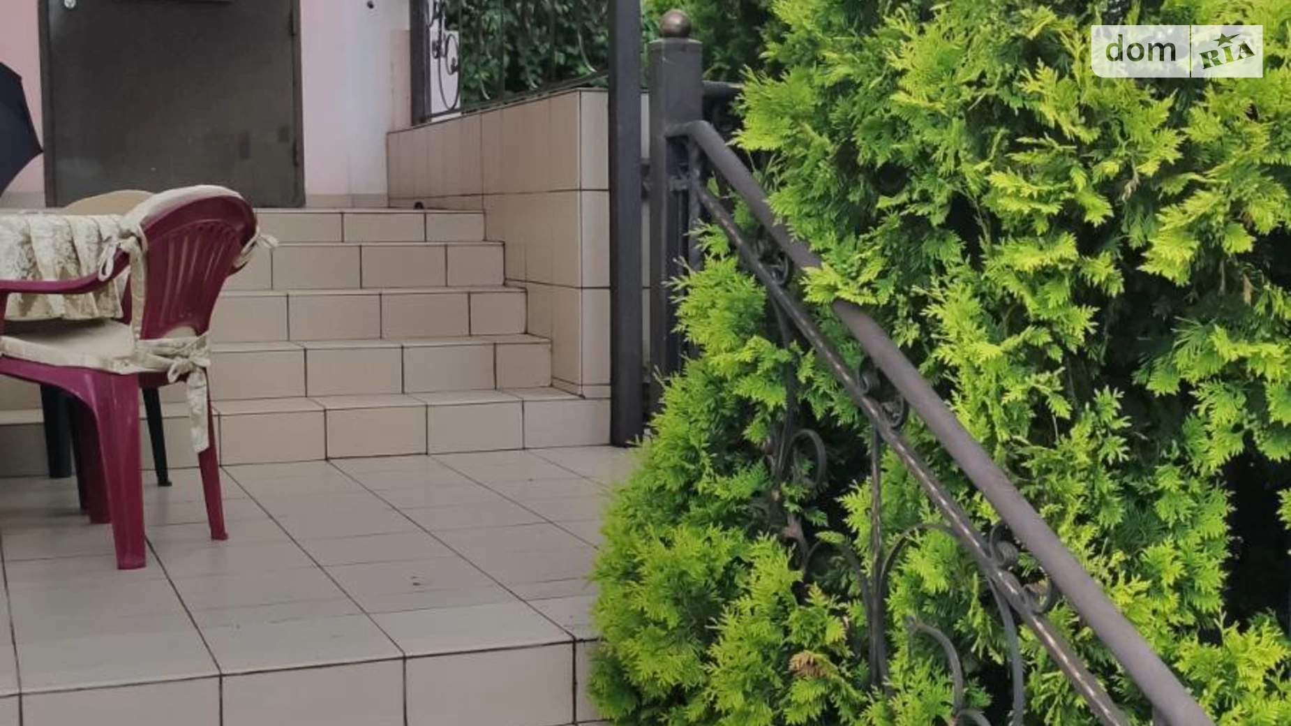 Продается дом на 2 этажа 360 кв. м с камином, цена: 375000 $ - фото 2