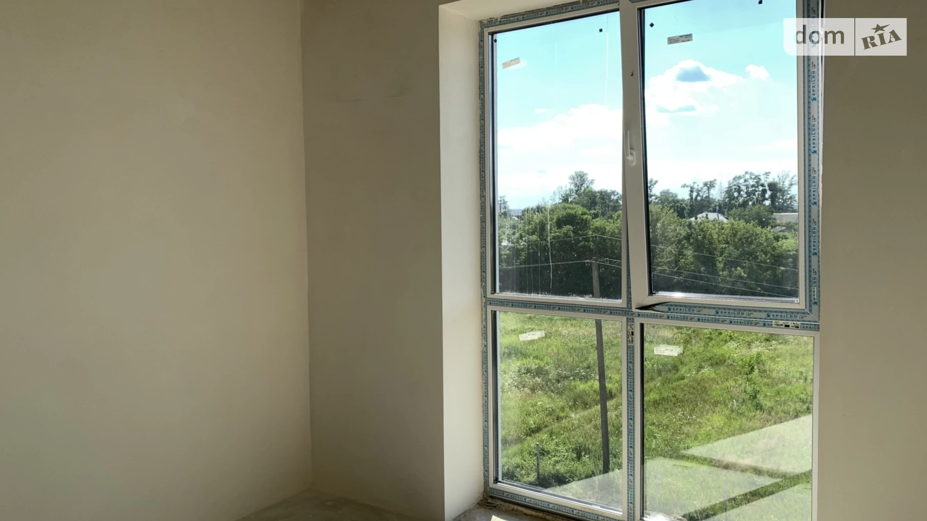 Продается 1-комнатная квартира 37.3 кв. м в Гостомеле, ул. Украинская, 12/1 - фото 5