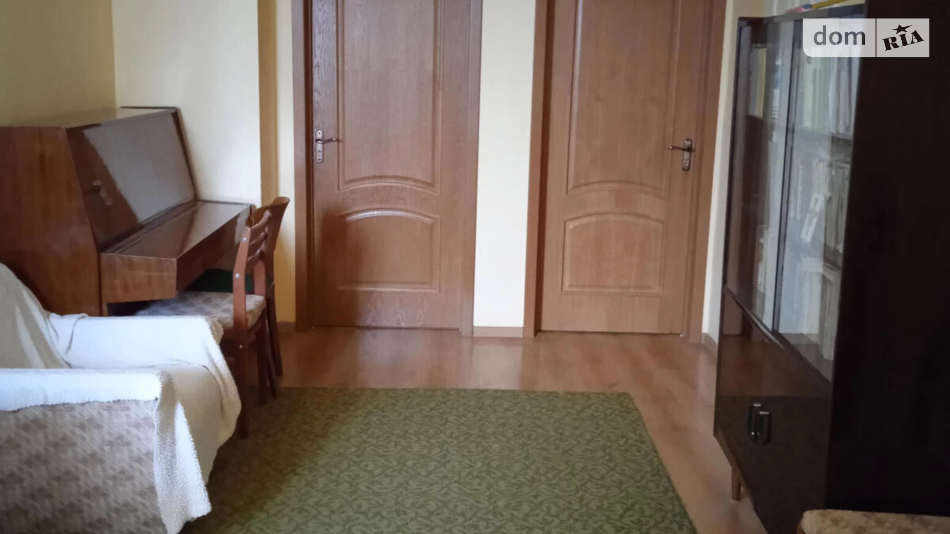 Продается 4-комнатная квартира 120 кв. м в Ужгороде, наб. Православная, 16 - фото 3