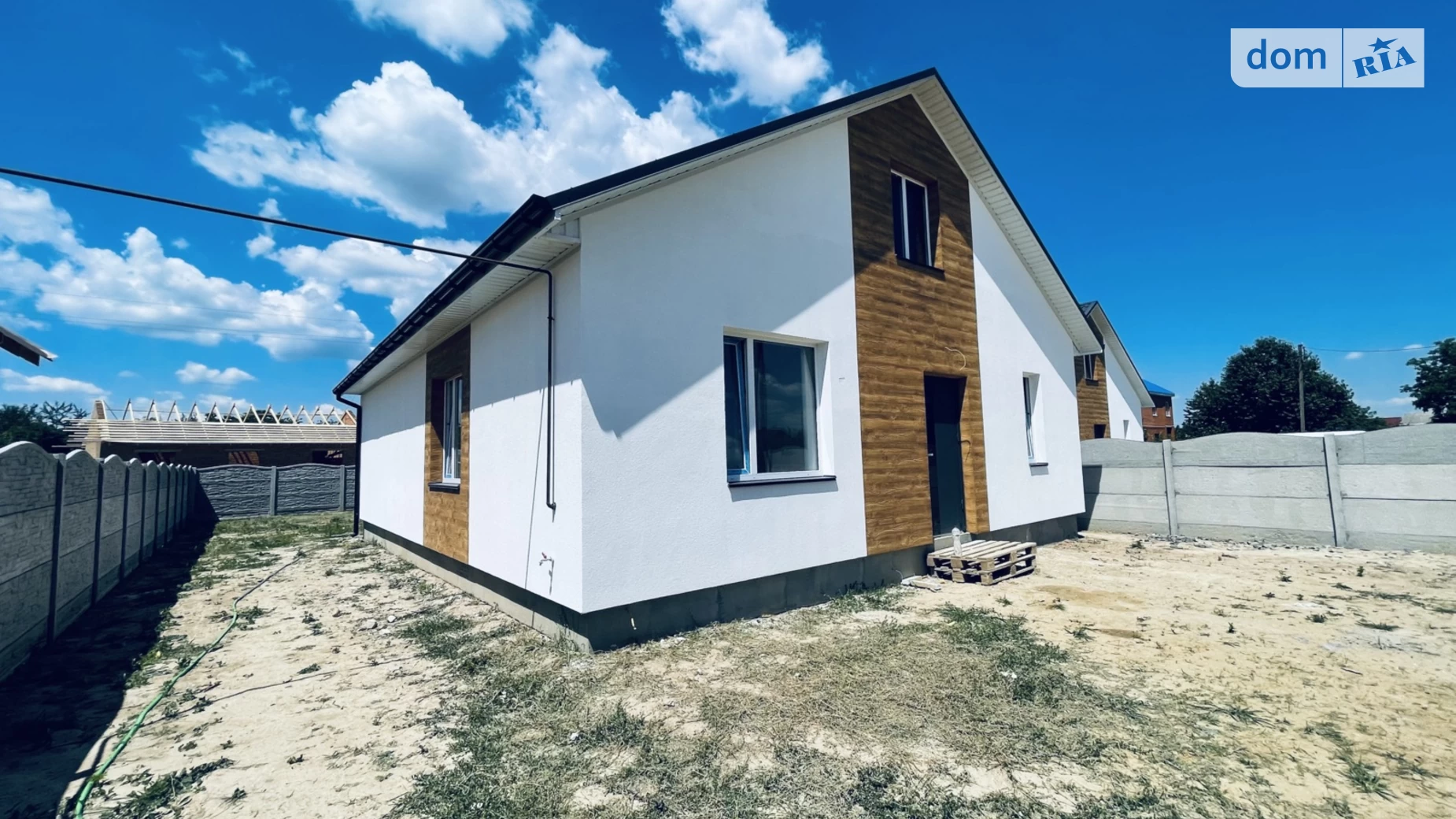 Продается одноэтажный дом 100 кв. м с террасой, цена: 75000 $ - фото 4