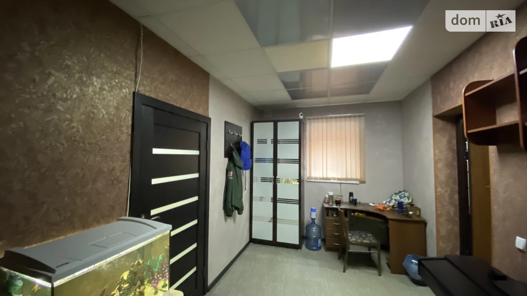 Продається офіс 92 кв. м в бізнес-центрі, цена: 61000 $ - фото 4