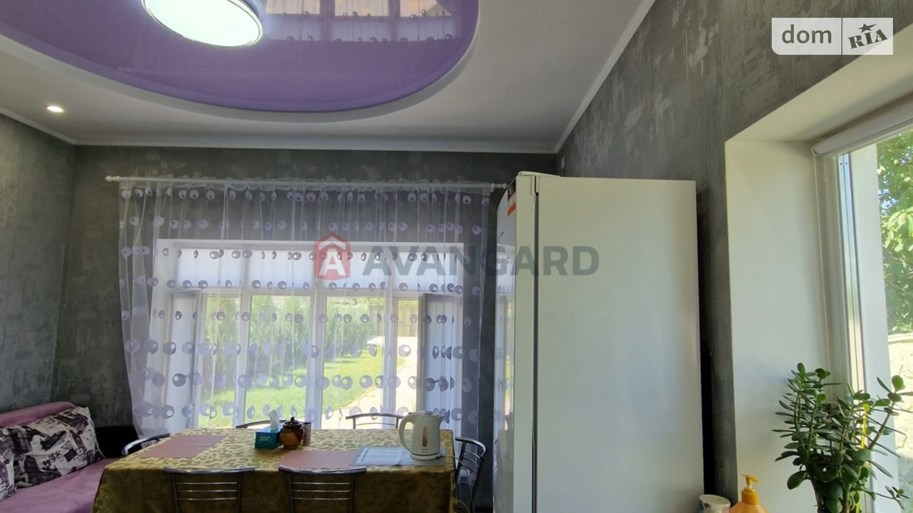 Продается одноэтажный дом 90 кв. м с бассейном, цена: 69000 $ - фото 2