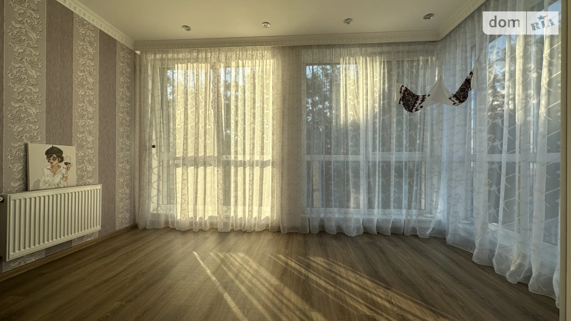 Продается дом на 2 этажа 245.9 кв. м с беседкой, цена: 222222 € - фото 2