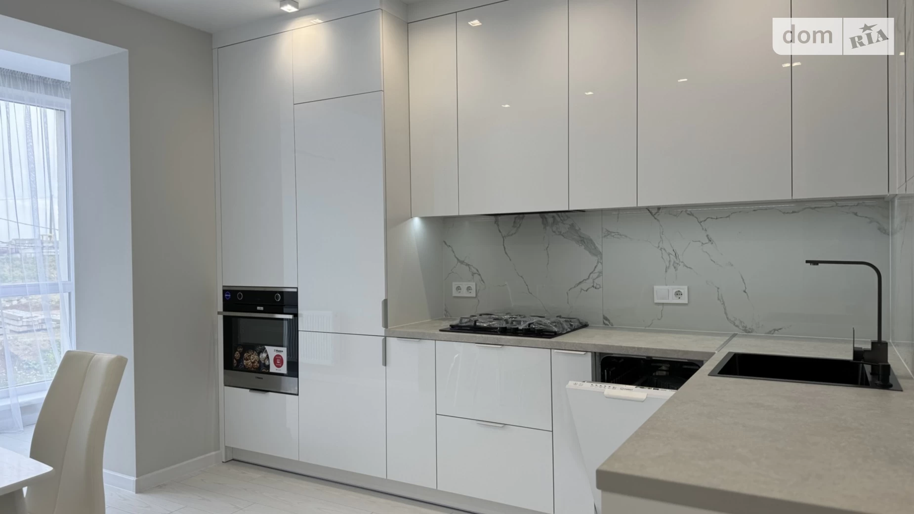 Продается 1-комнатная квартира 45 кв. м в Ровно, цена: 64000 $ - фото 2