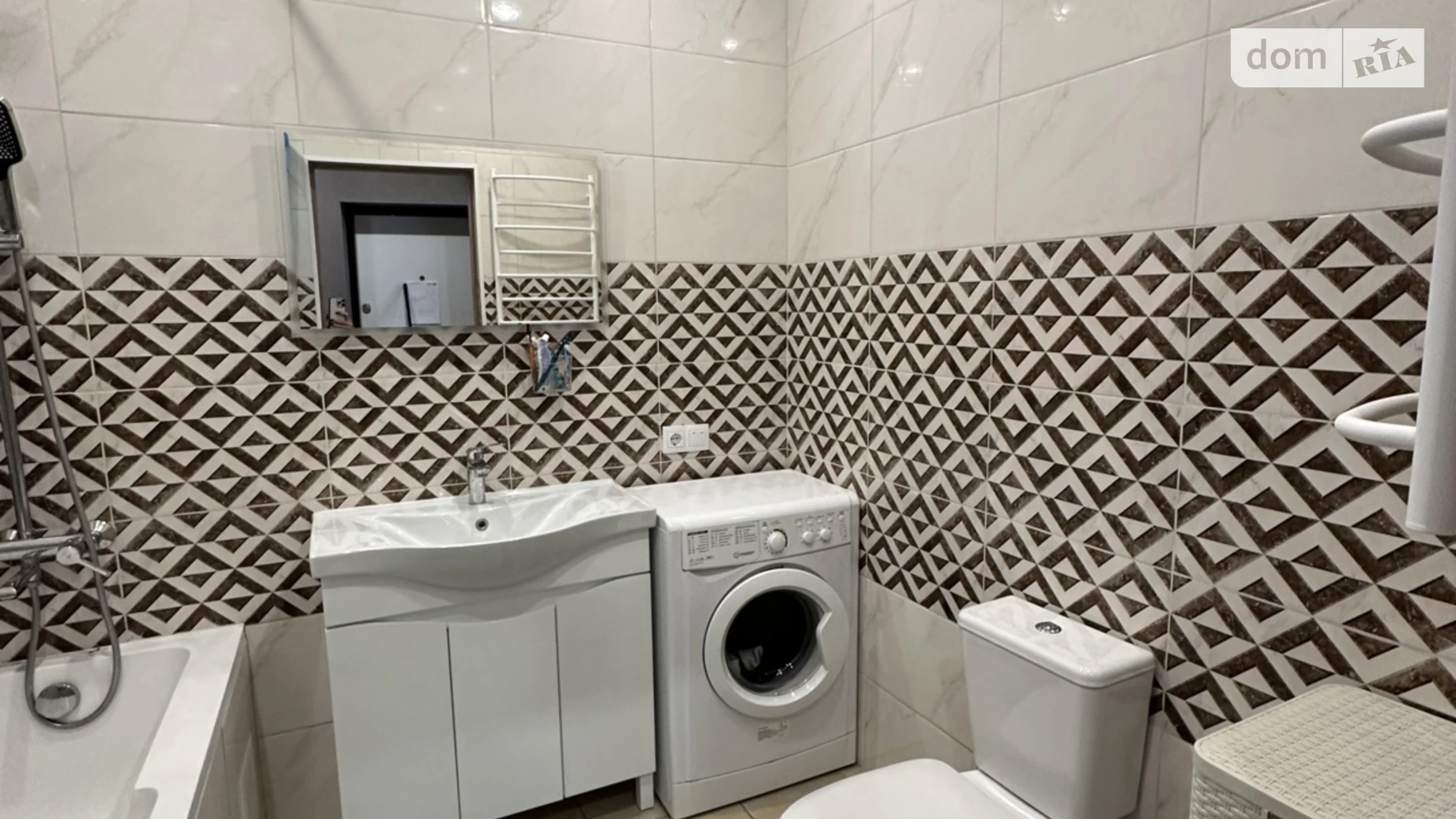 Продается 2-комнатная квартира 45.6 кв. м в Гостомеле, ул. Весенняя - фото 3