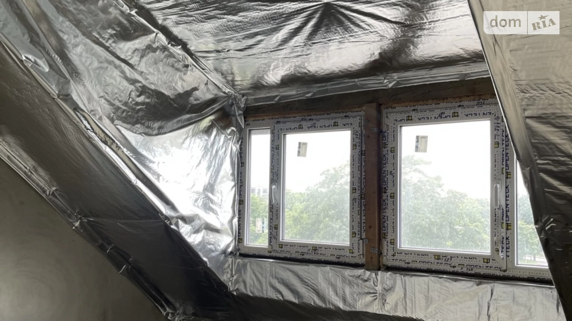 Продается 1-комнатная квартира 43.5 кв. м в Ужгороде, цена: 34800 $ - фото 3
