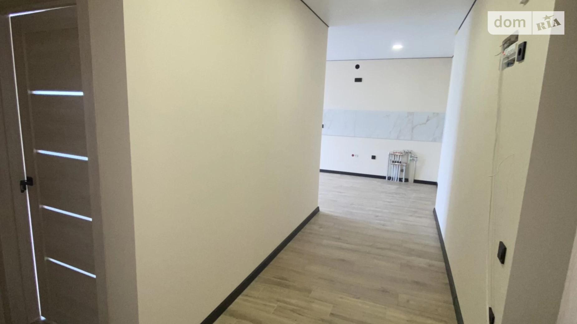 Продается 2-комнатная квартира 59.5 кв. м в Ивано-Франковске, ул. Микитинецкая, 2,2А - фото 4