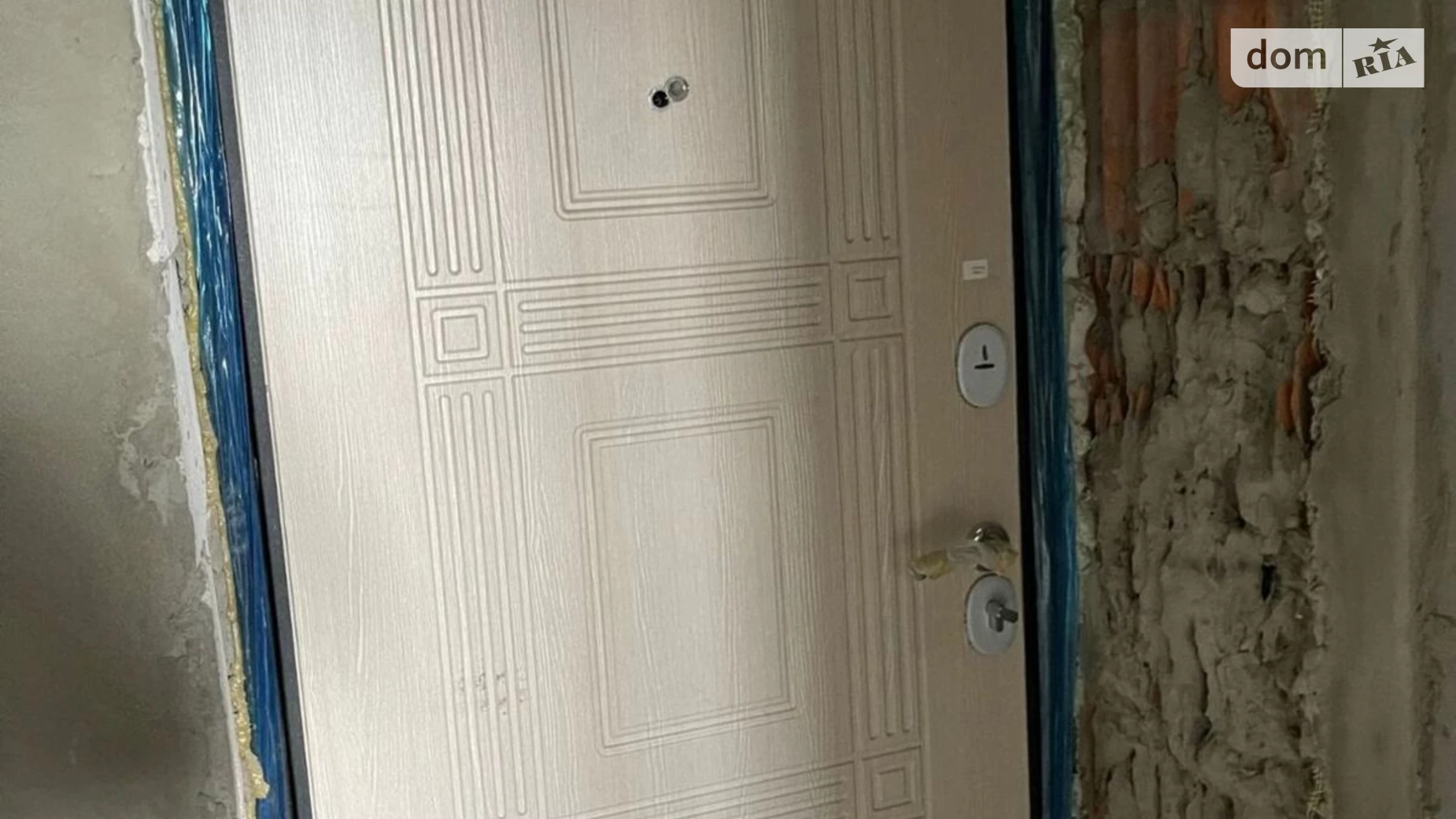 Продается 1-комнатная квартира 43.5 кв. м в Ужгороде, цена: 34800 $ - фото 4