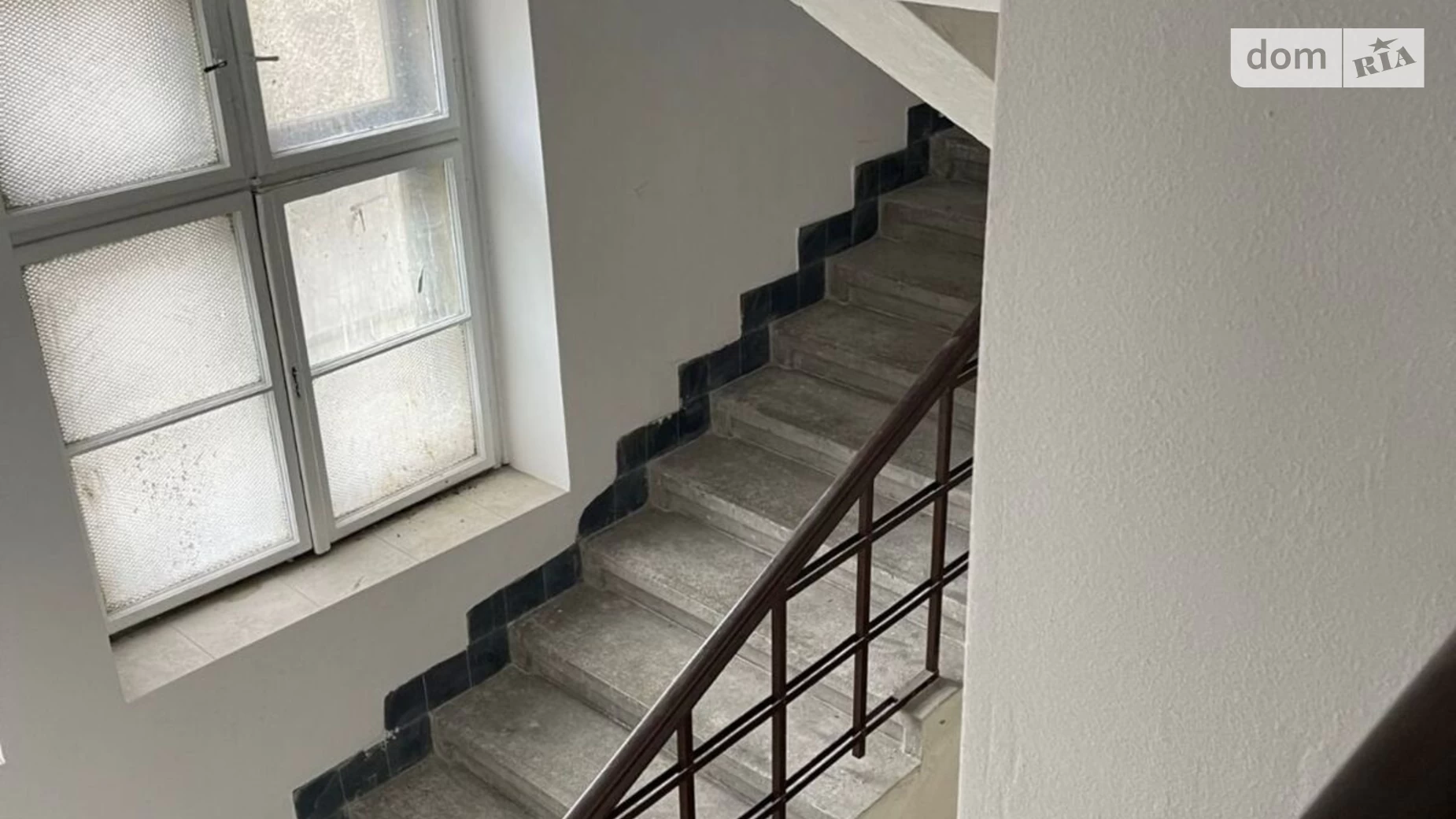 Продается 2-комнатная квартира 62.4 кв. м в Ужгороде, цена: 56160 $ - фото 2