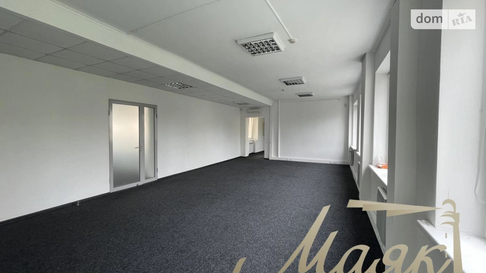 Сдается в аренду офис 230 кв. м в бизнес-центре, цена: 2700 $ - фото 2