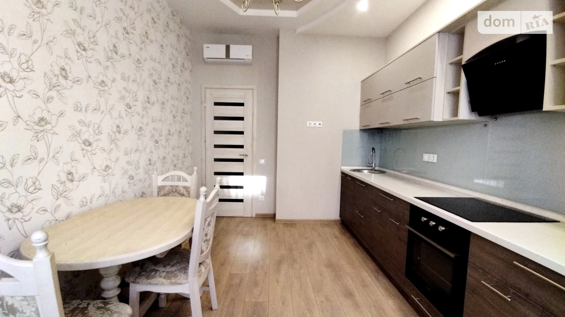 Продается 1-комнатная квартира 45 кв. м в Одессе, ул. Асташкина, 29/1 - фото 3