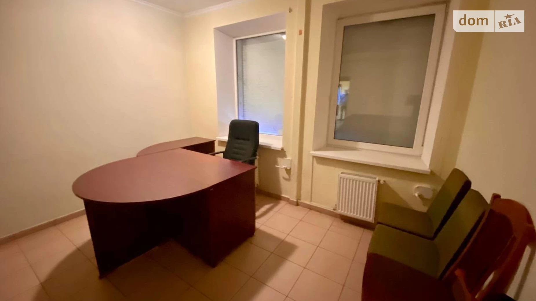 Сдается в аренду офис 110 кв. м в бизнес-центре, цена: 24998 грн - фото 3