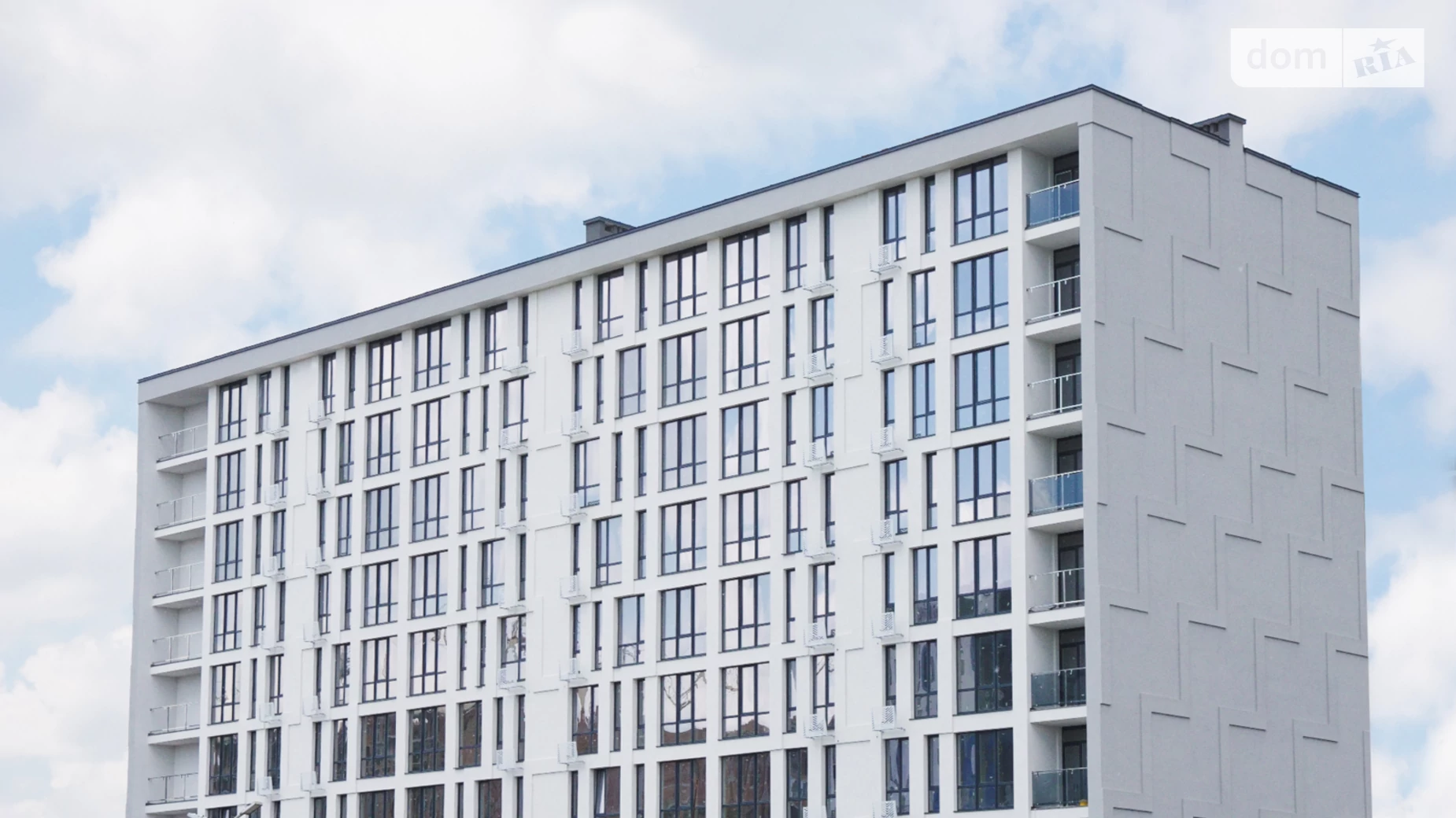 Продается 2-комнатная квартира 60.83 кв. м в Ивано-Франковске, ул. Надречная, 1 - фото 3