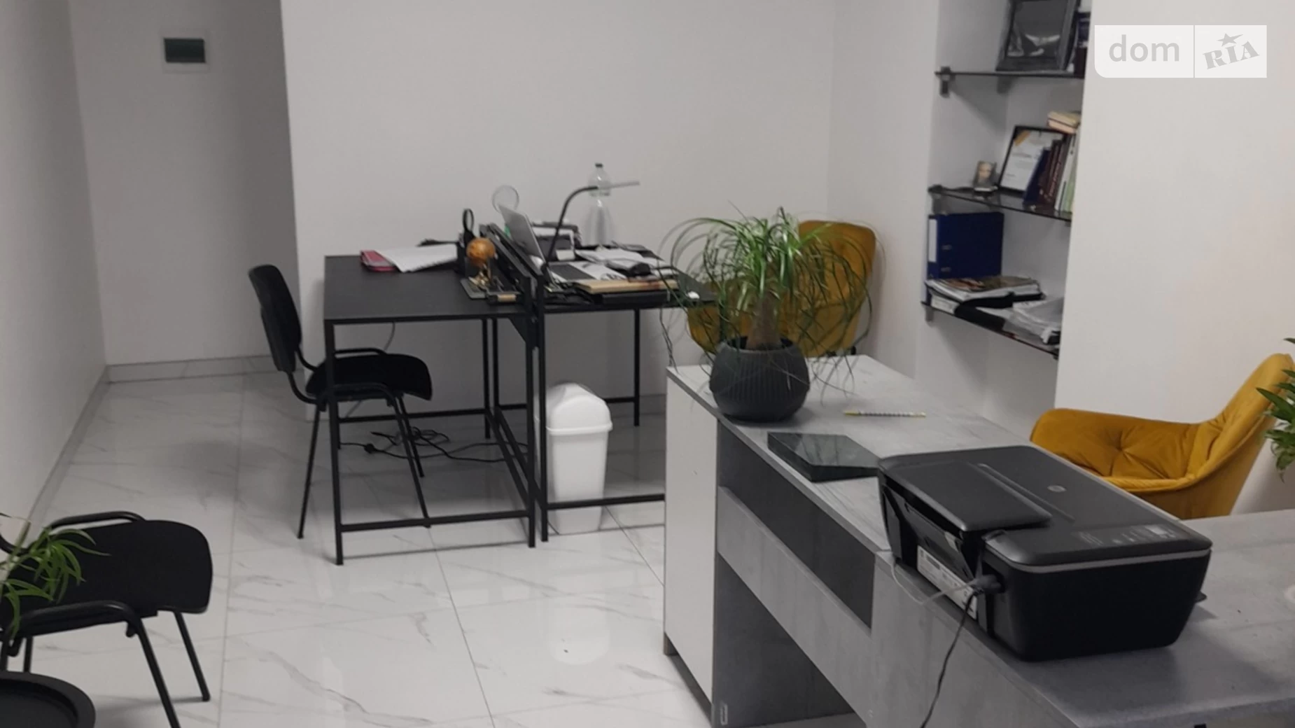 Продается офис 21 кв. м в бизнес-центре, цена: 40000 $ - фото 3