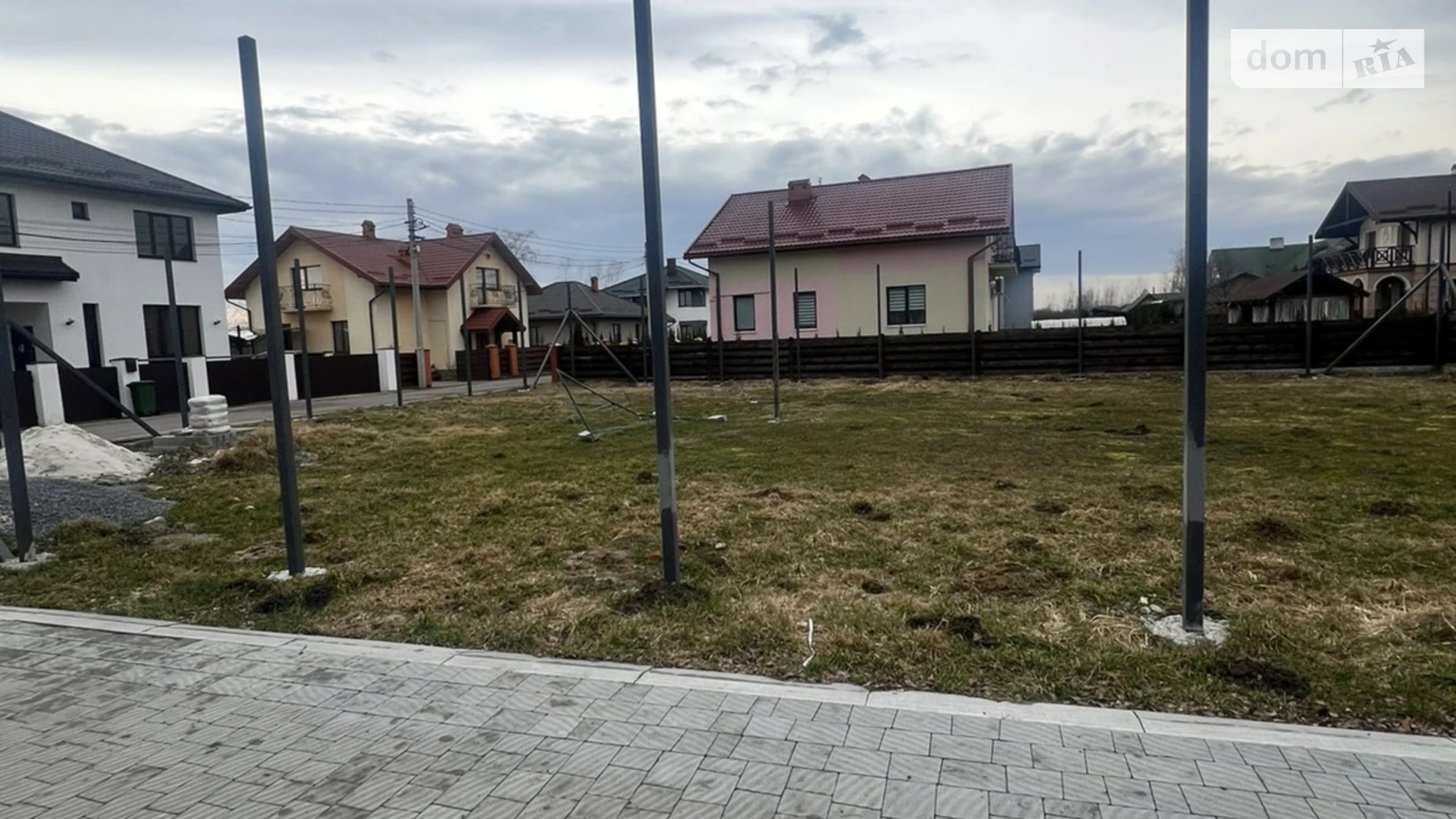 Продается одноэтажный дом 120 кв. м с гаражом, цена: 130000 $ - фото 3