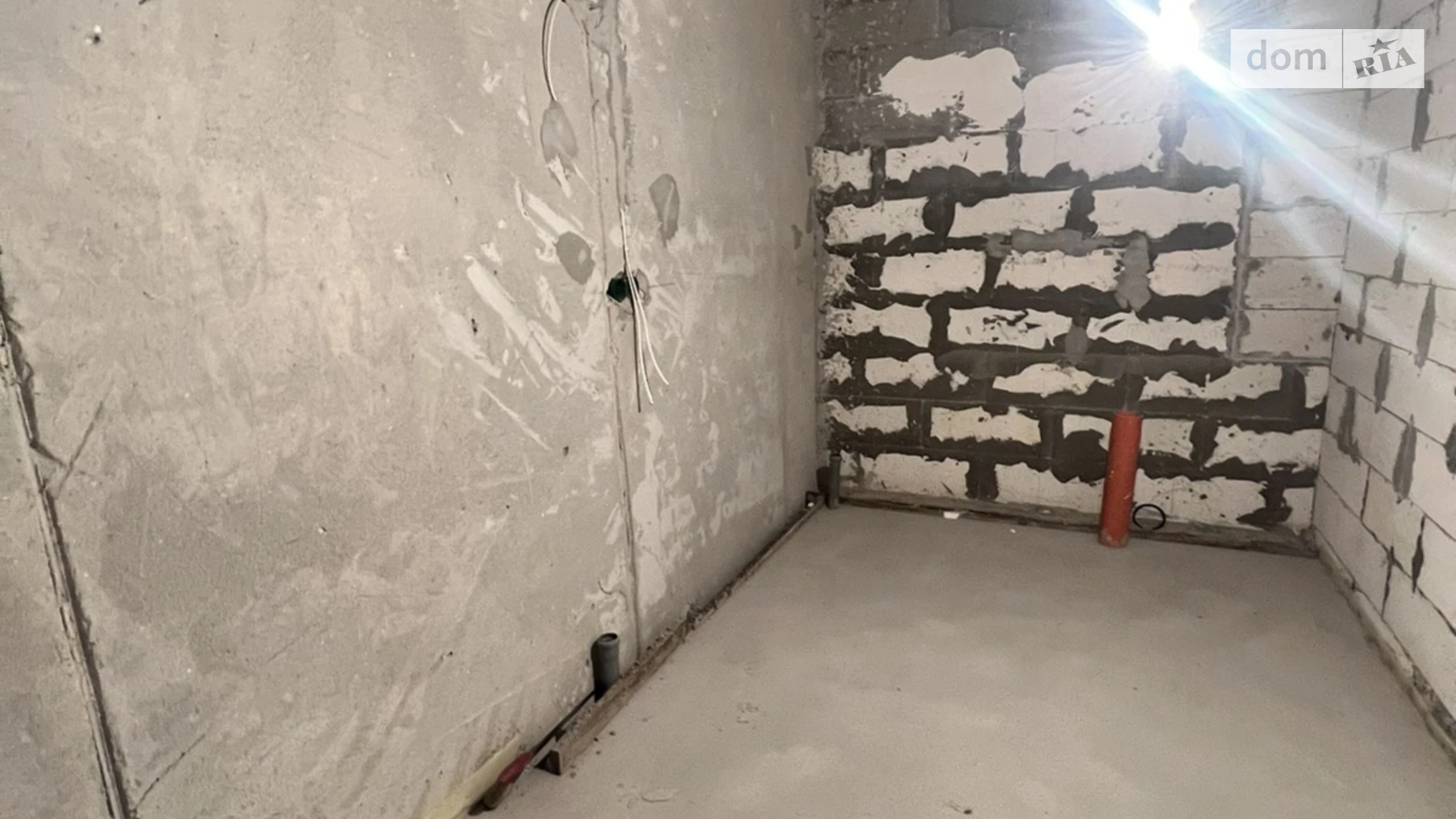 Продается одноэтажный дом 120 кв. м с гаражом, цена: 130000 $ - фото 5