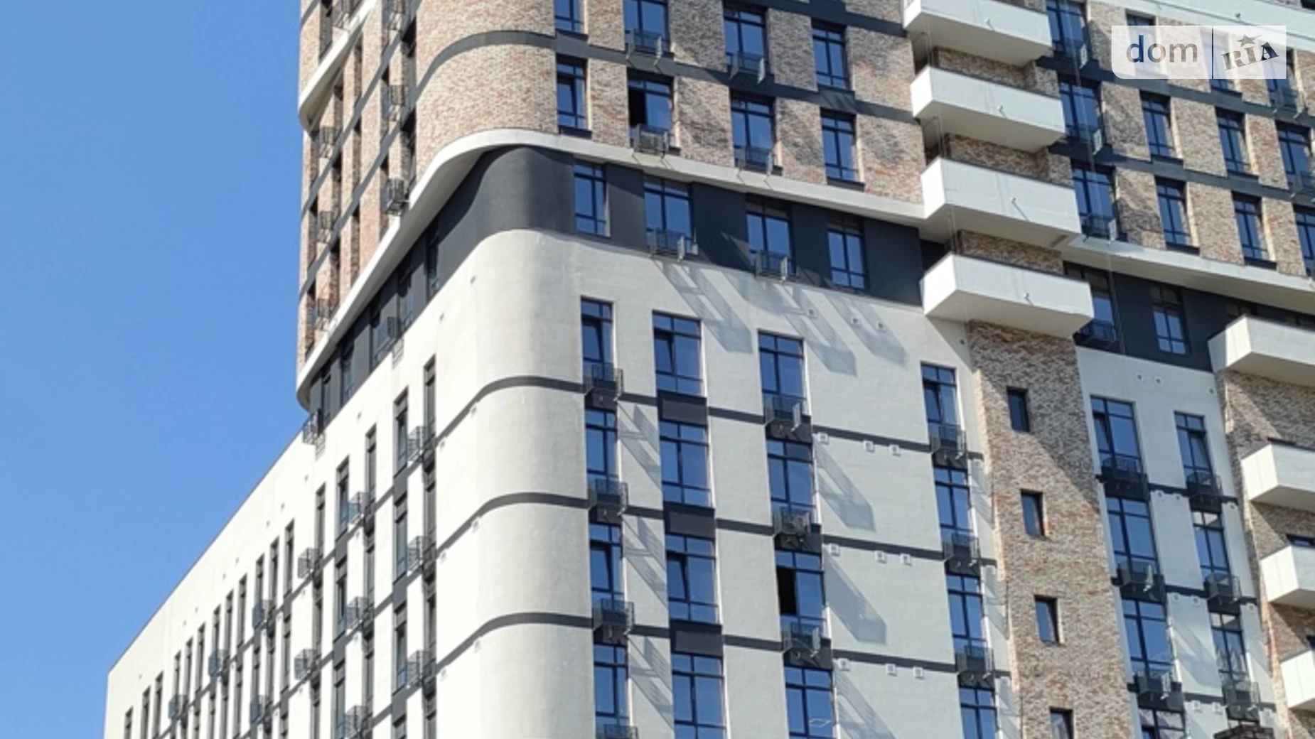 Сдается в аренду офис 61.3 кв. м в бизнес-центре, цена: 613 $ - фото 2
