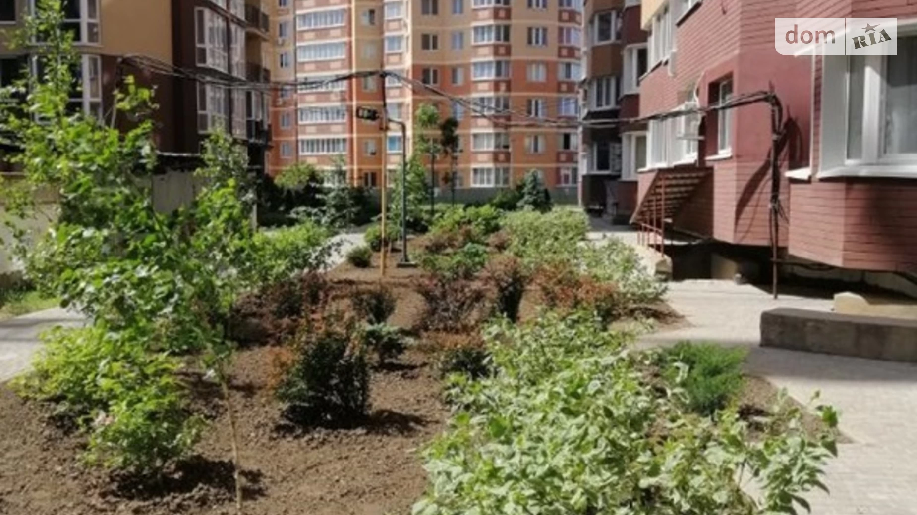 Продается 1-комнатная квартира 33 кв. м в Одессе, ул. 28-й Бригады(Паустовского), 42/1 - фото 2