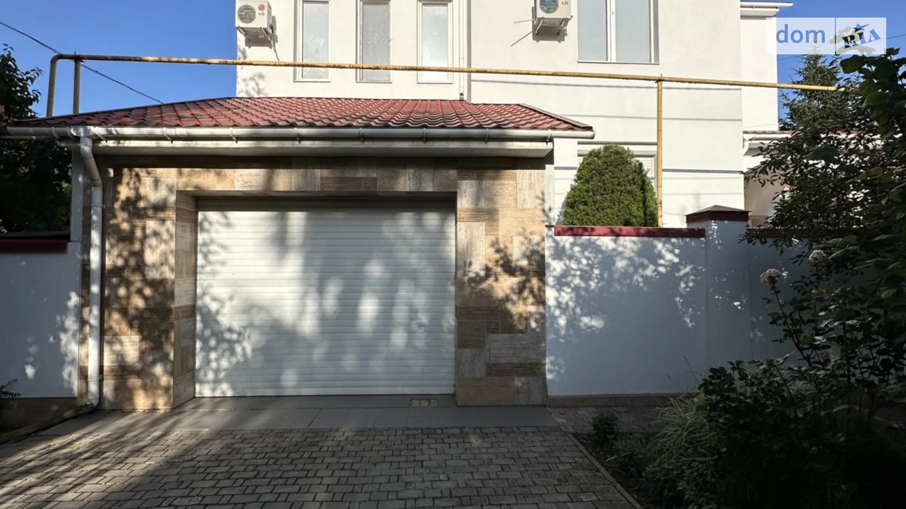 Продается дом на 2 этажа 226.2 кв. м с подвалом, цена: 260000 $ - фото 2
