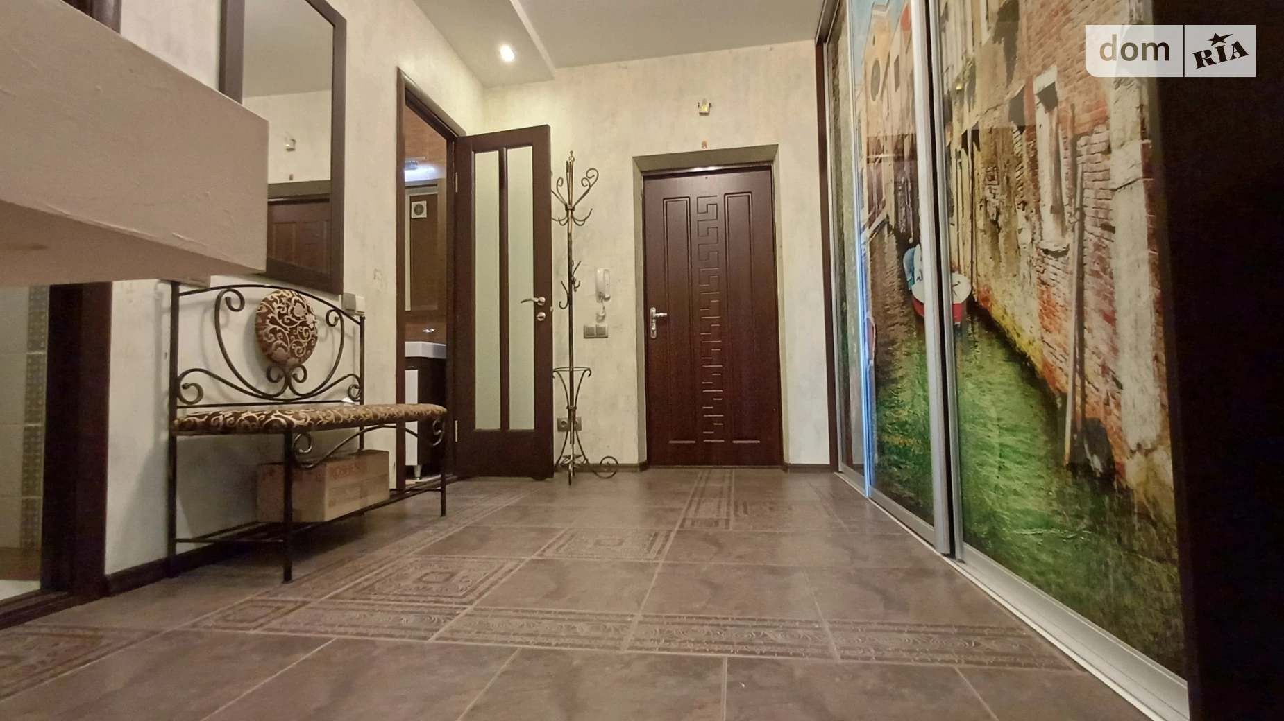 Продается 2-комнатная квартира 80.8 кв. м в Виннице, ул. Левка Лукьяненко(Ватутина), 20 - фото 2