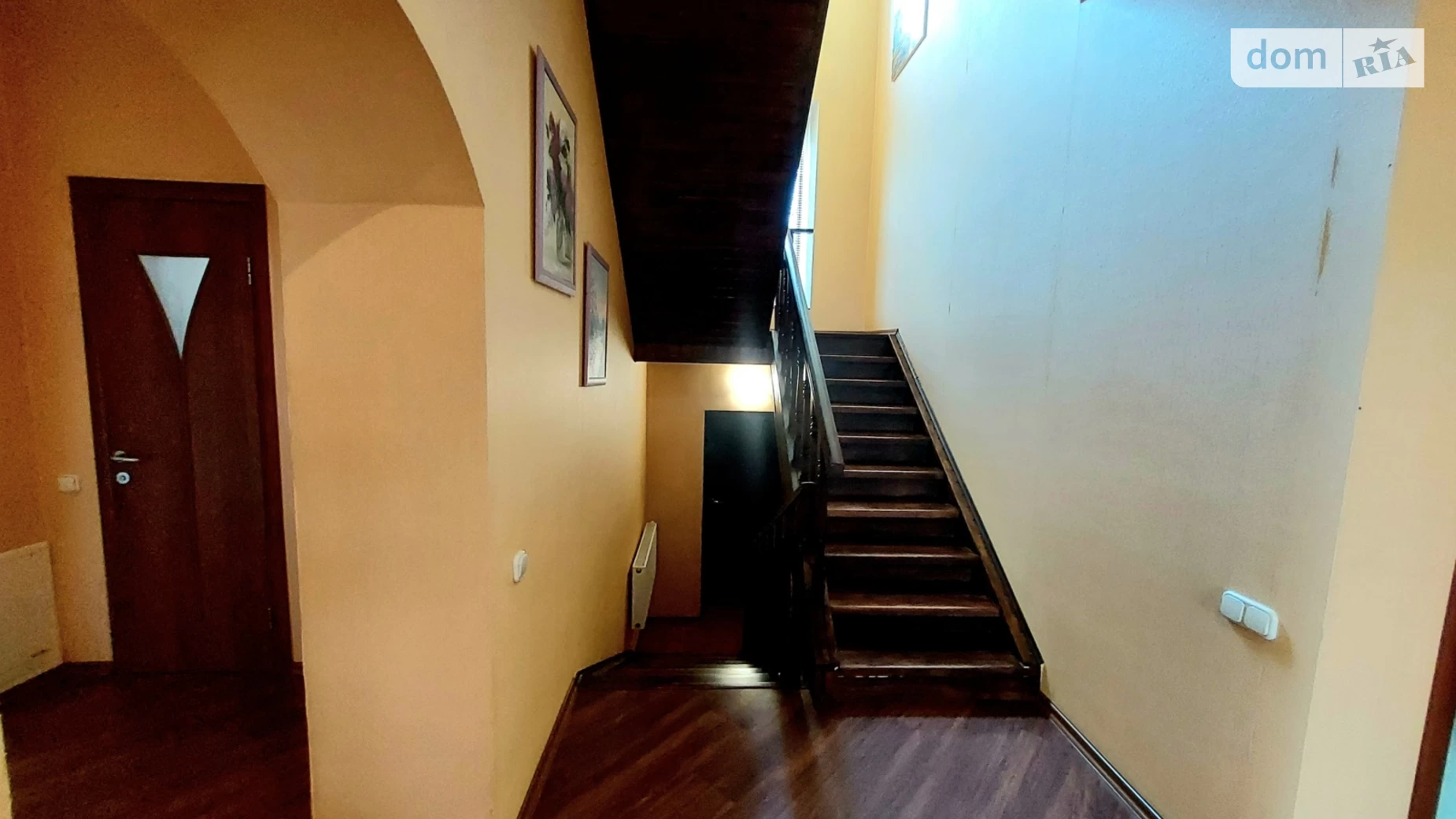 Продается дом на 3 этажа 271 кв. м с камином, цена: 149000 $ - фото 5