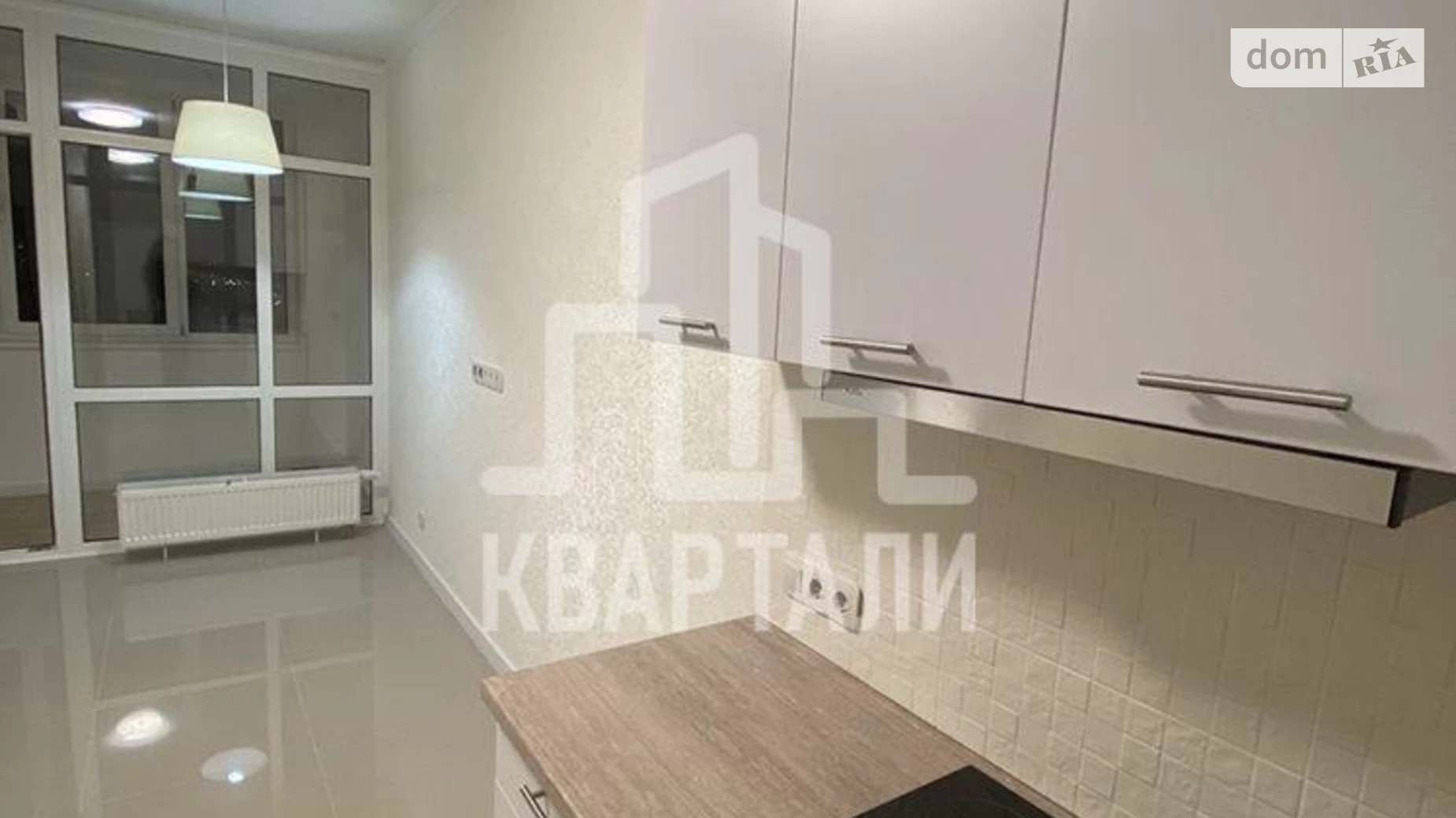 Продается 1-комнатная квартира 44 кв. м в Киеве, ул. Евгения Сверстюка, 6Д - фото 3