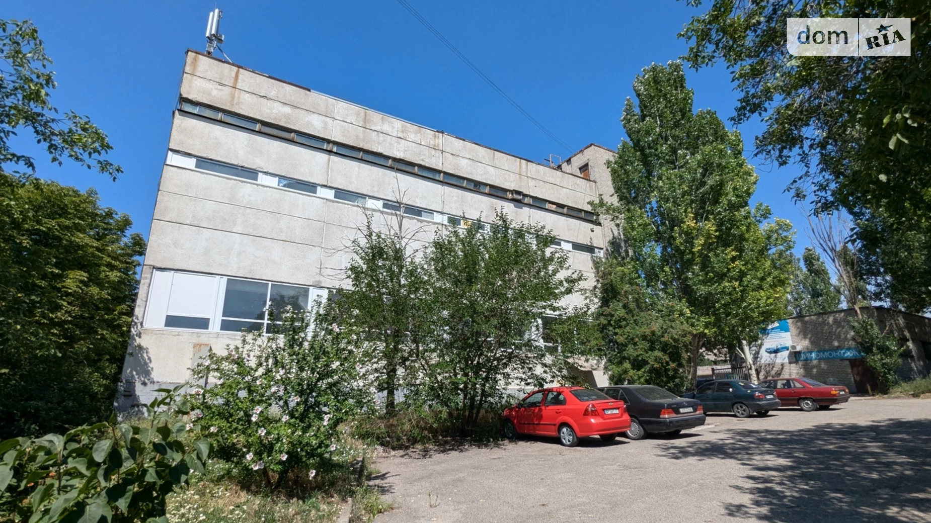 Продается помещения свободного назначения 3500 кв. м в 3-этажном здании, цена: 525000 $ - фото 3
