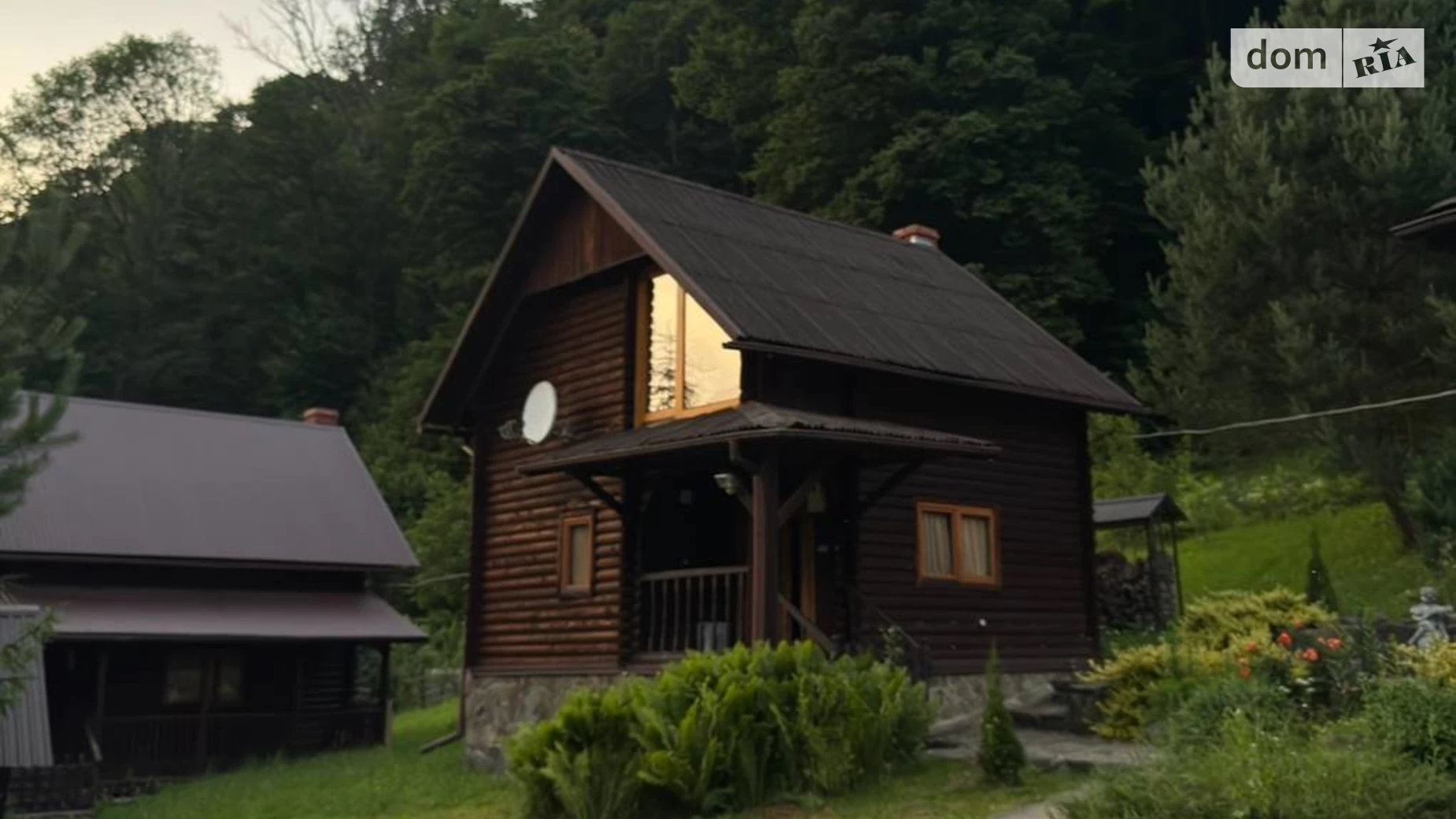 Продается дом на 2 этажа 3000 кв. м с верандой, цена: 200000 $ - фото 2