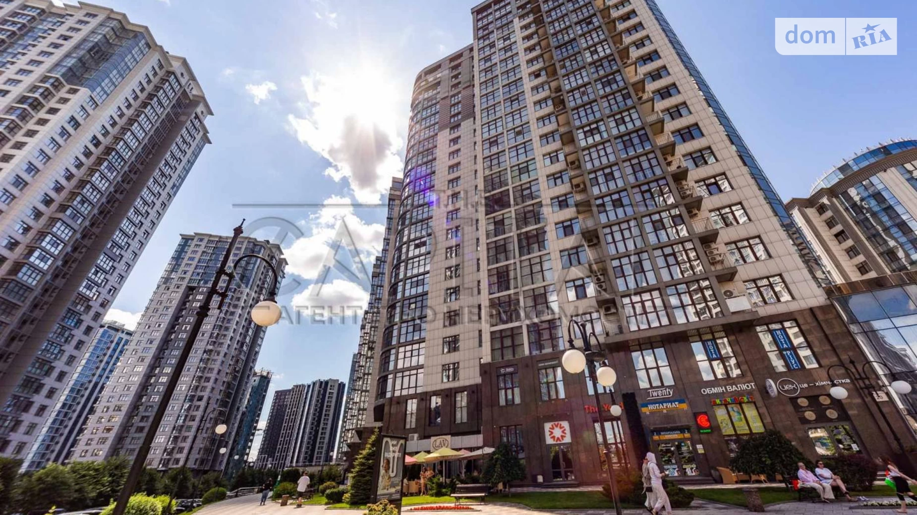 Продается 2-комнатная квартира 81.4 кв. м в Киеве - фото 2