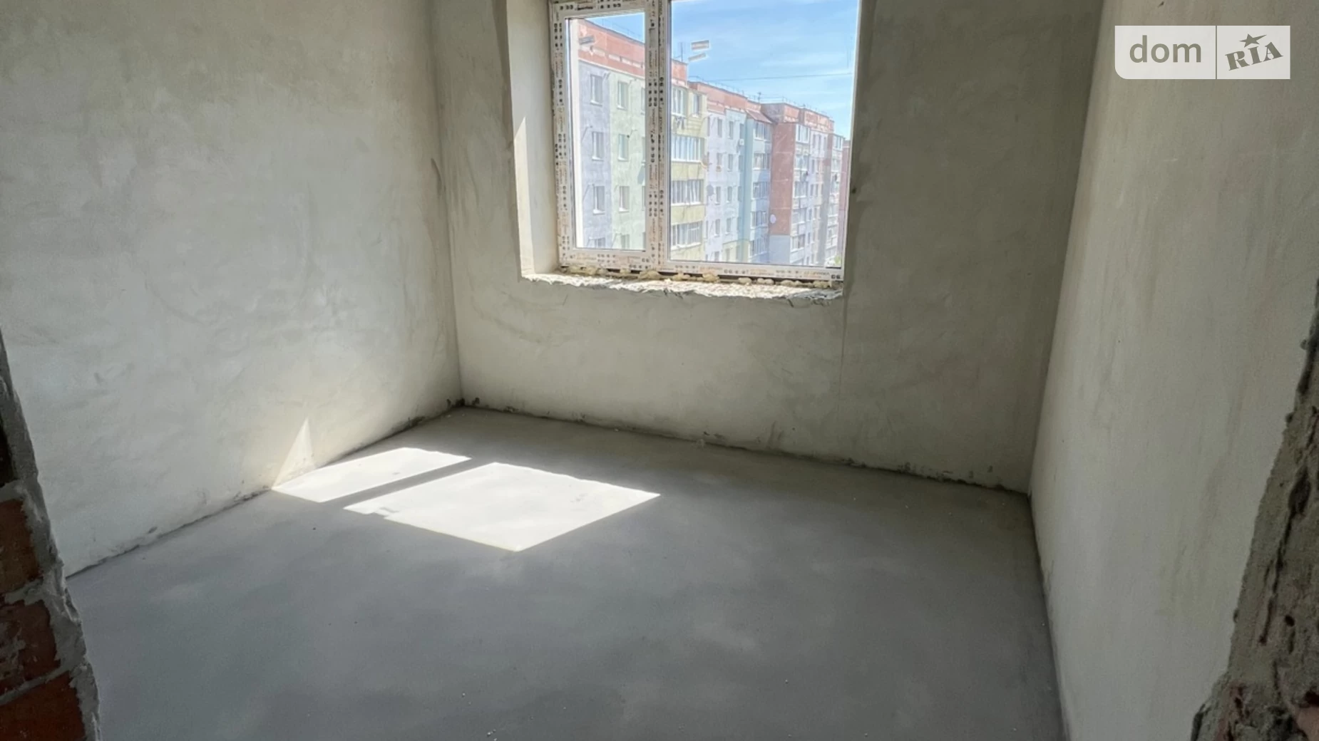 Продается 1-комнатная квартира 43.1 кв. м в Ивано-Франковске, ул. Мира, 100 - фото 2