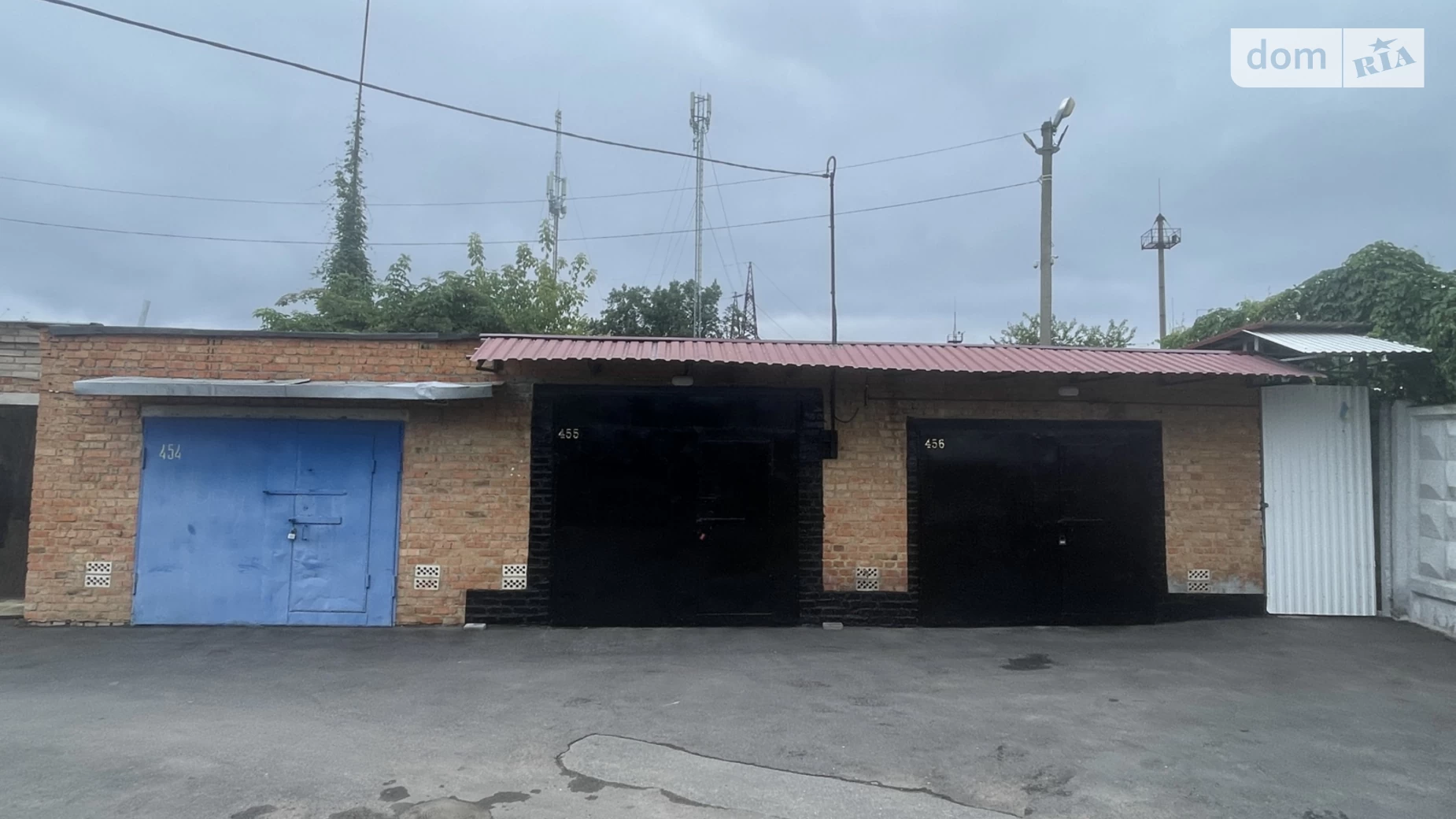 Продается место в гаражном кооперативе под бус на 55 кв. м, цена: 23000 $ - фото 2