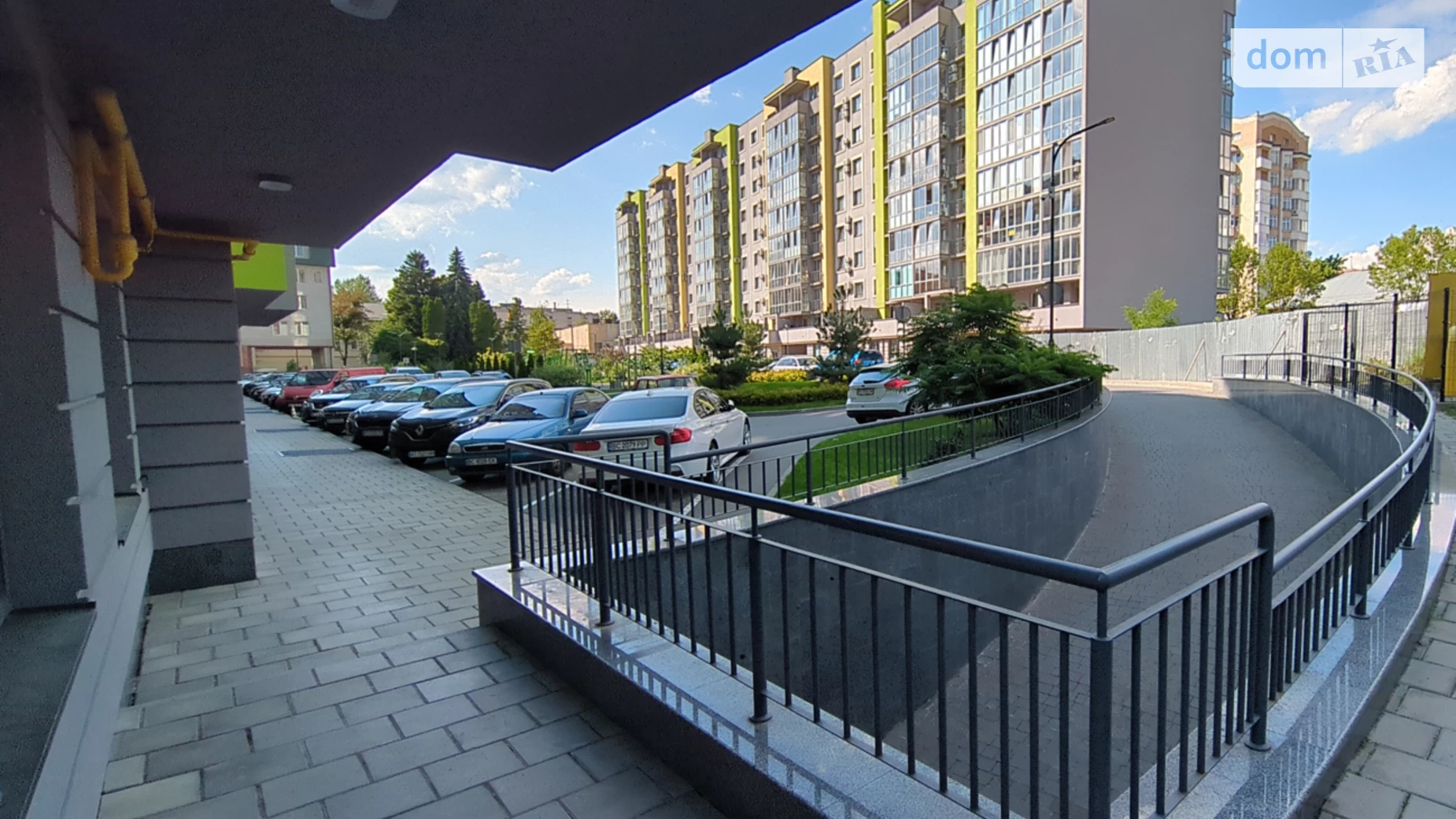Продается 3-комнатная квартира 89.5 кв. м в Львове, ул. Венгерская, 12 - фото 3