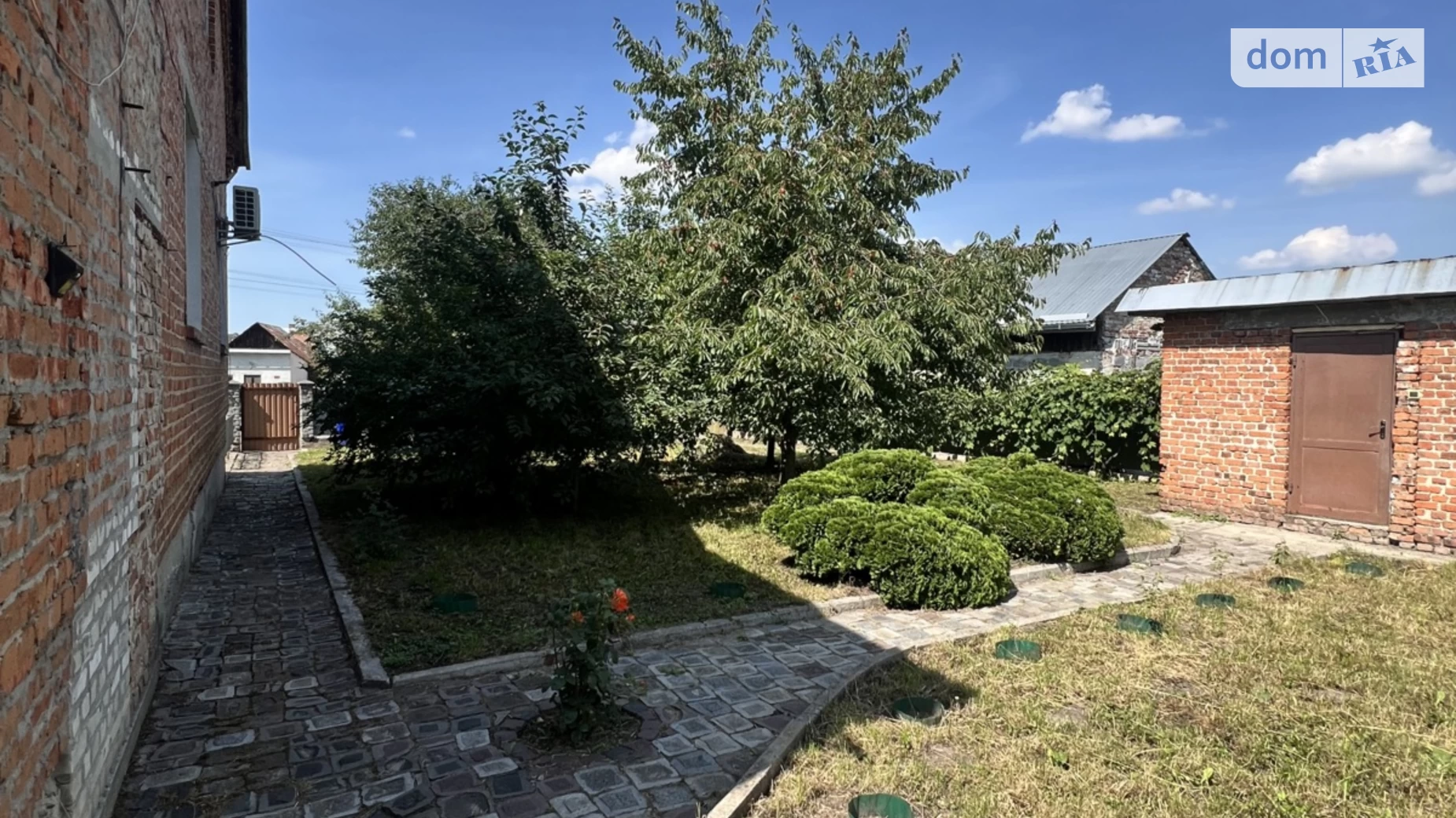 Продается дом на 2 этажа 106.1 кв. м с бассейном, цена: 93000 $ - фото 4