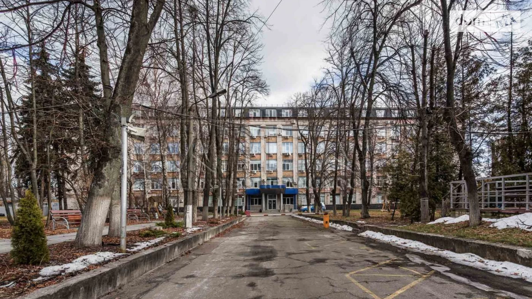 Сдается в аренду офис 1026 кв. м в бизнес-центре, цена: 11286 $ - фото 4
