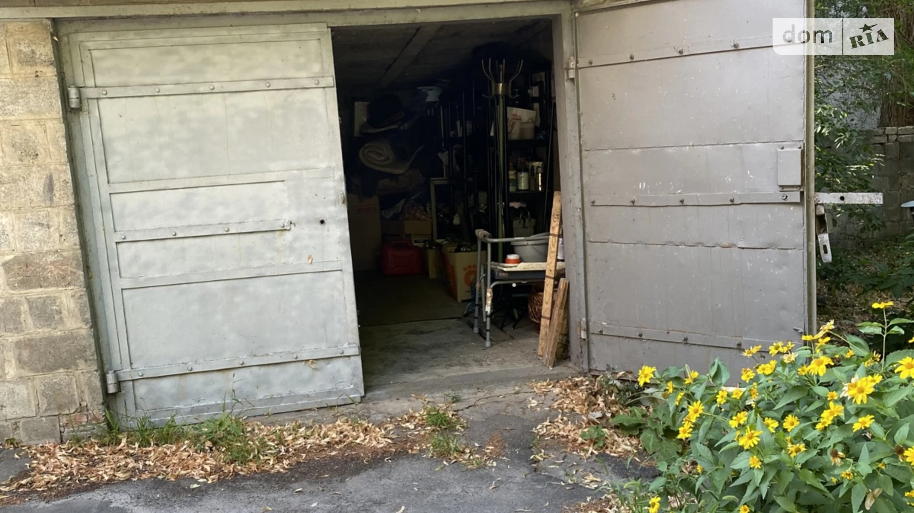 Продается отдельно стоящий гараж под легковое авто на 18 кв. м, цена: 18000 $ - фото 4