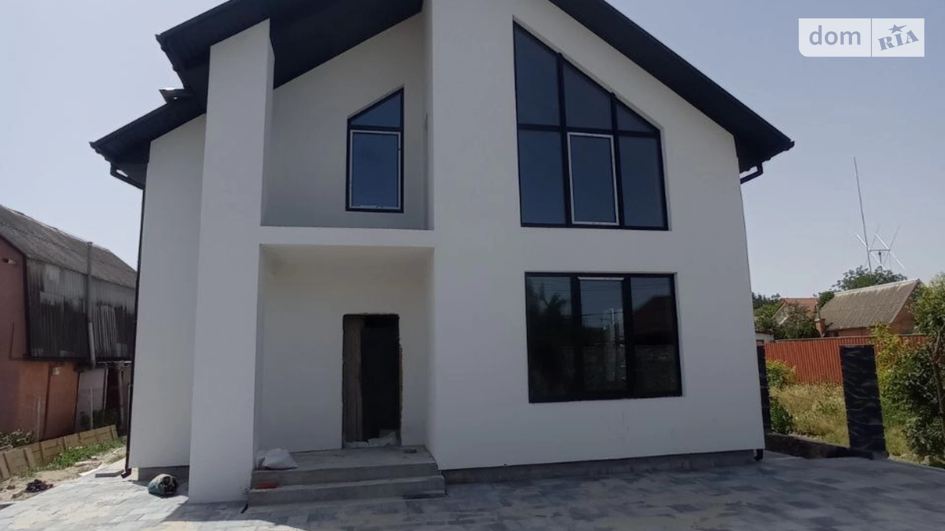 Продается дом на 2 этажа 120 кв. м с мансардой, цена: 82000 $ - фото 2