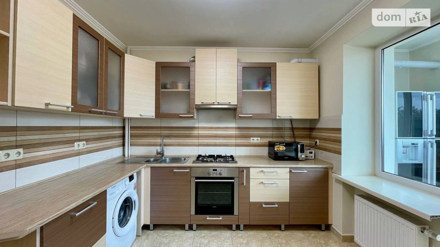 Продается 2-комнатная квартира 64 кв. м в Ивано-Франковске, ул. Вовчинецька, 121 - фото 2