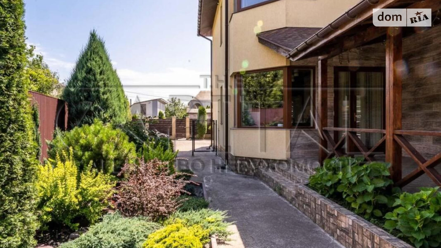 Продается дом на 3 этажа 300 кв. м с мансардой, цена: 320000 $ - фото 4