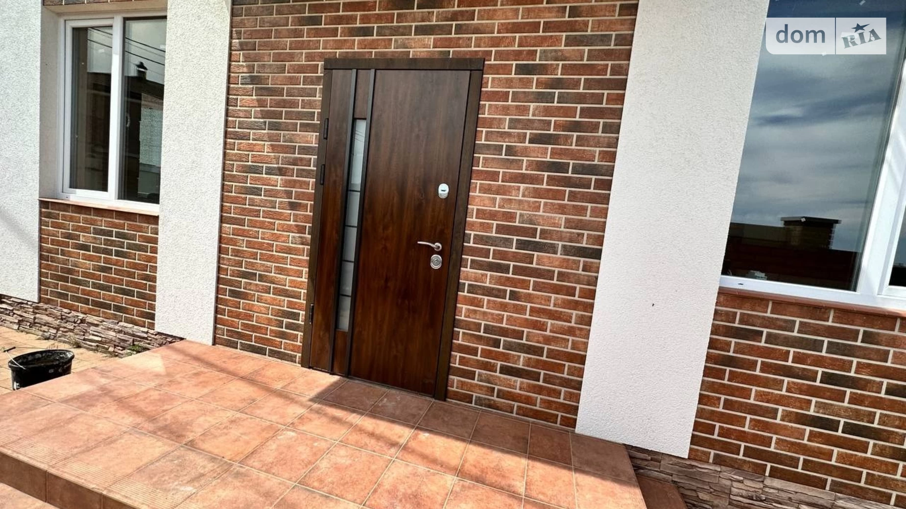 Продается дом на 2 этажа 150 кв. м с беседкой, цена: 150000 $ - фото 3