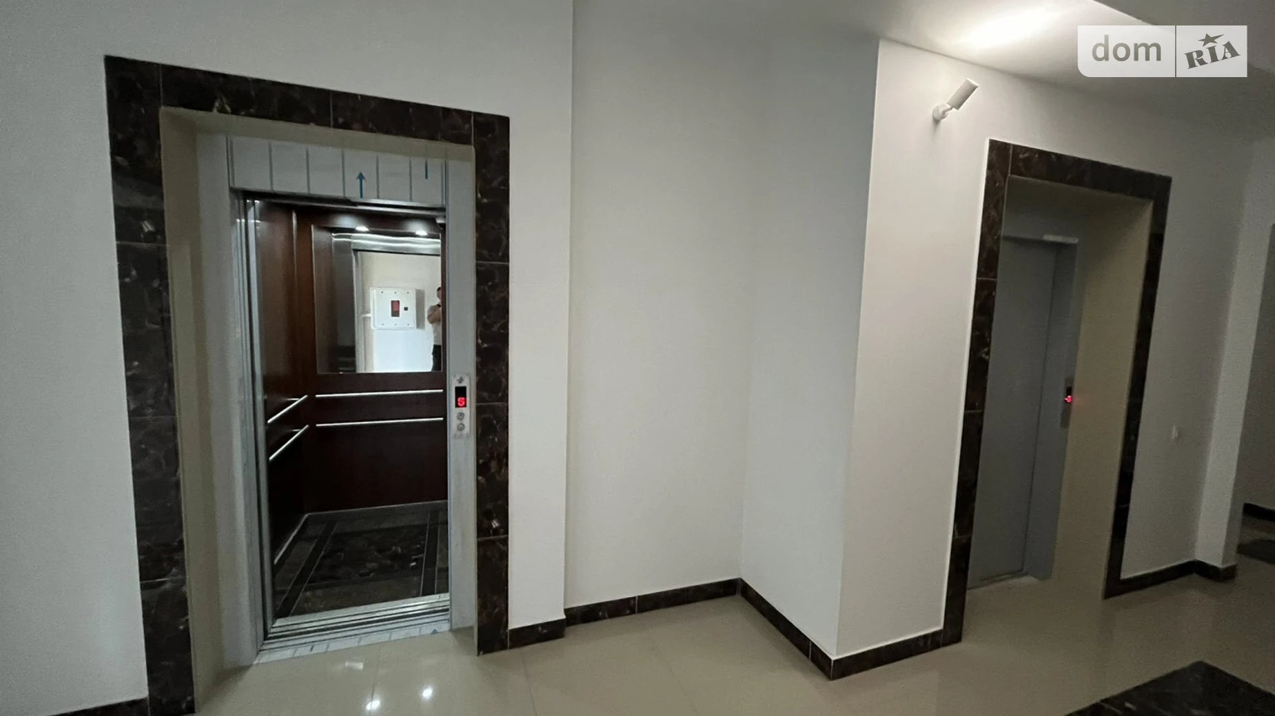 Продается 1-комнатная квартира 50.2 кв. м в, цена: 52500 $ - фото 3