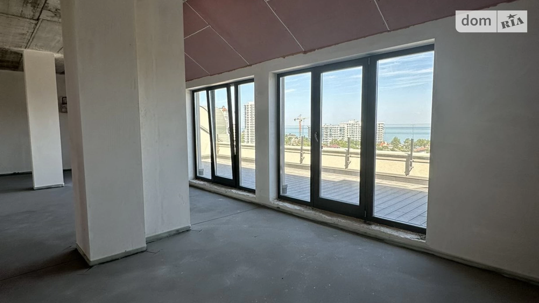 Продается 3-комнатная квартира 128 кв. м в Одессе, Фонтанская дор., 62К - фото 3