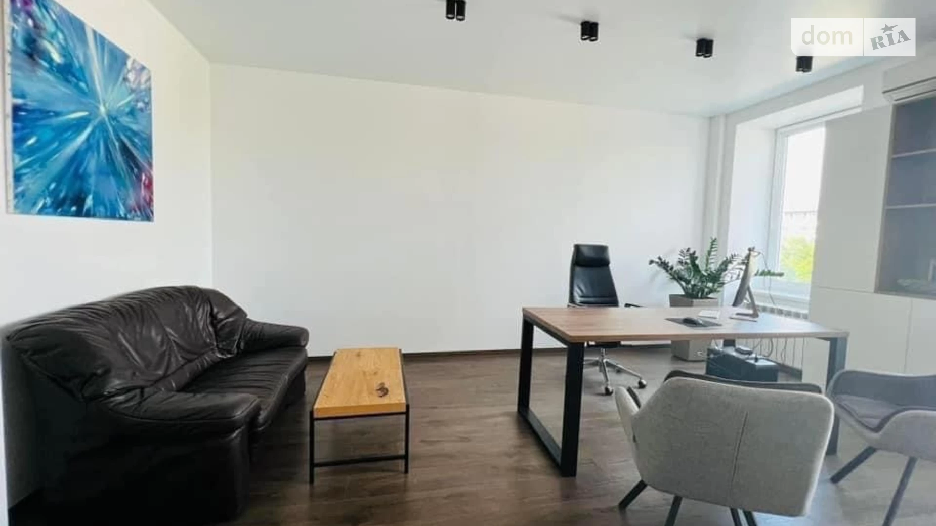 Продається офіс 43 кв. м в бізнес-центрі, цена: 35700 $ - фото 5