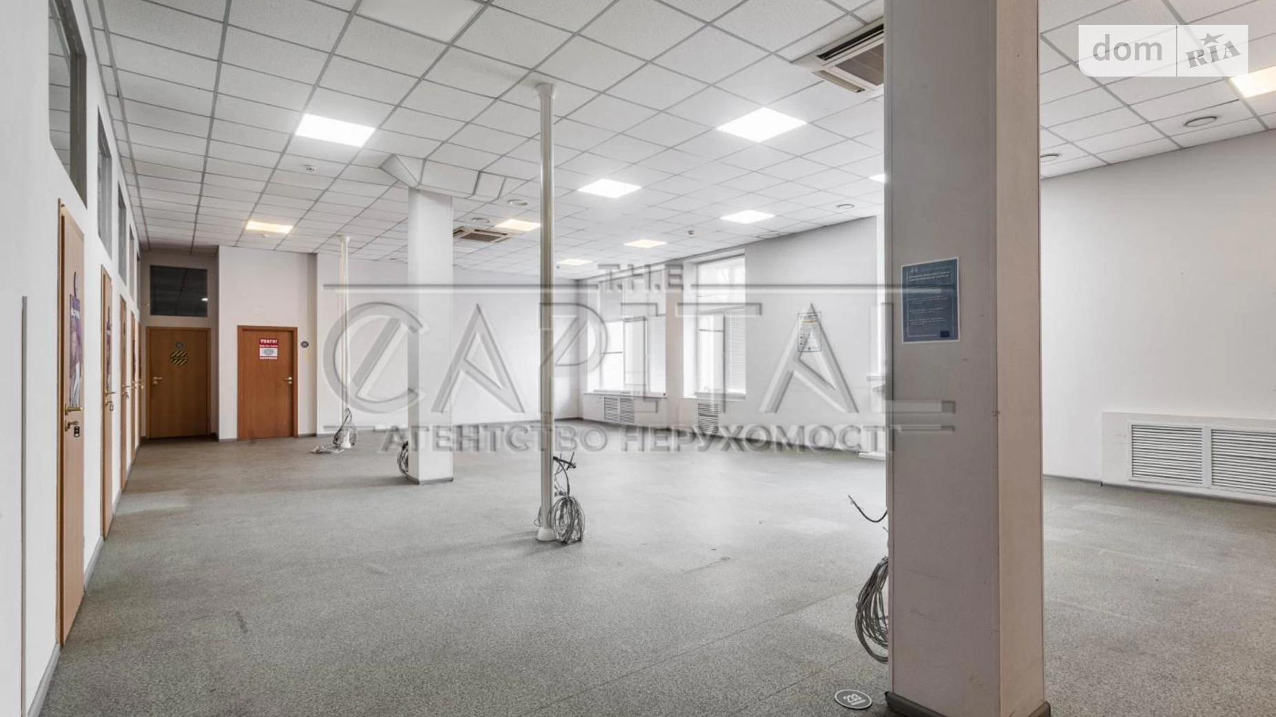 Сдается в аренду офис 1216 кв. м в бизнес-центре, цена: 13376 $ - фото 2