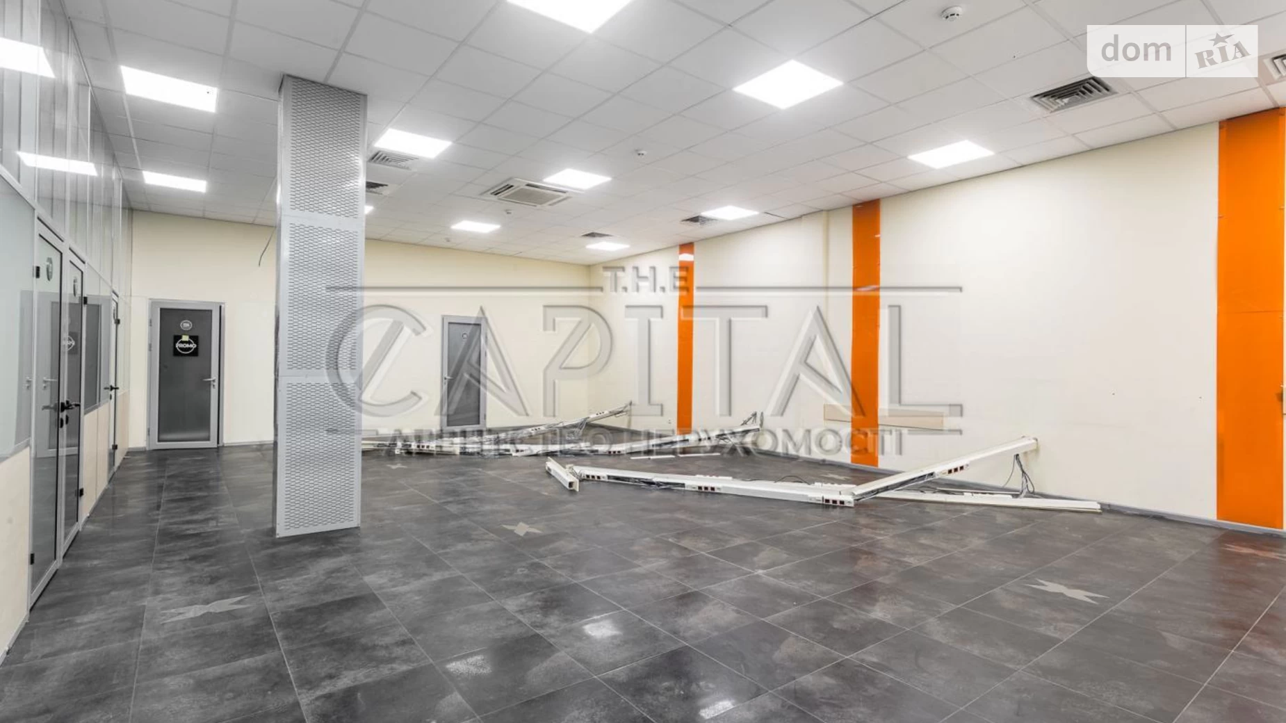 Сдается в аренду офис 1216 кв. м в бизнес-центре, цена: 13376 $ - фото 4