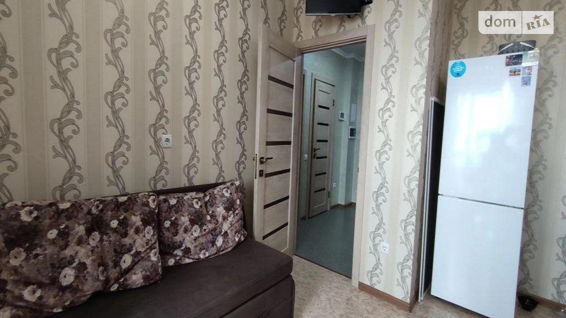 Продается 1-комнатная квартира 41 кв. м в Василькове, ул. Декабристов, 151 - фото 3