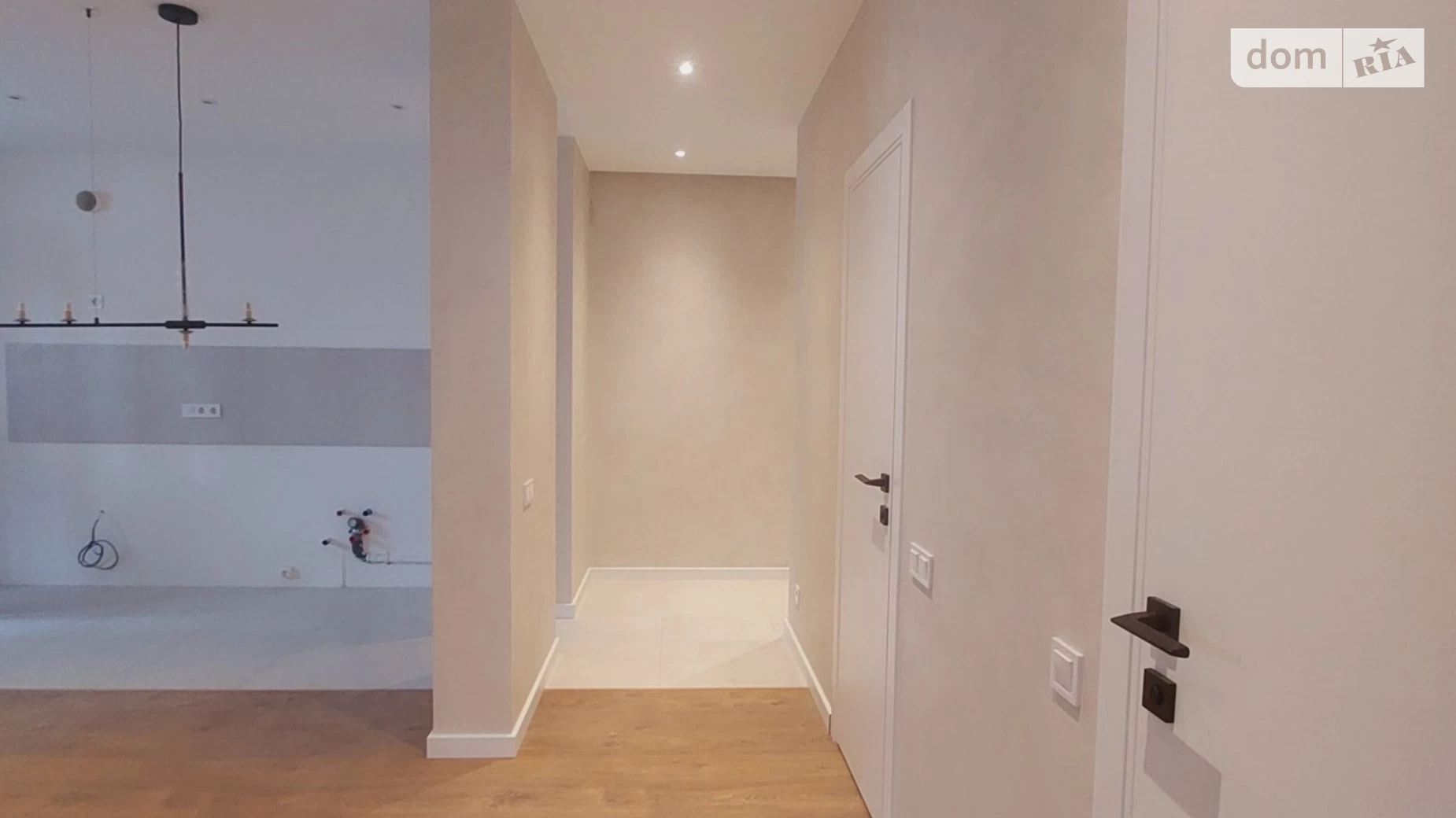 Продается 2-комнатная квартира 60.1 кв. м в Киеве, ул. Андрея Аболмасова(Панельная), 4 - фото 3