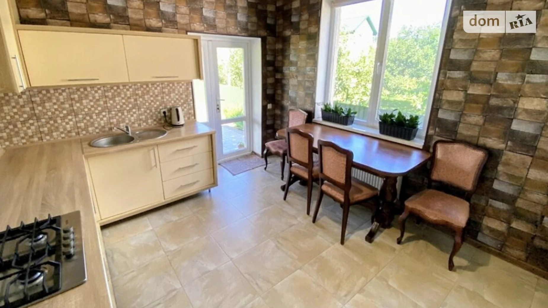 Продается дом на 2 этажа 193 кв. м с участком, цена: 201000 $ - фото 3
